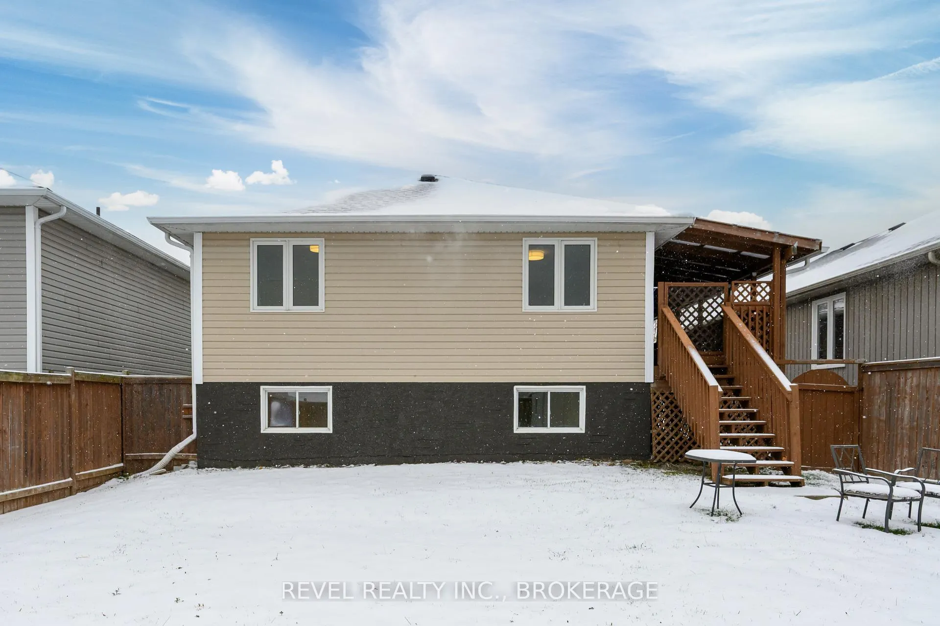 Photo 29 of 108 Islandview Drive, Loyalist, Amherstview — HOMEH