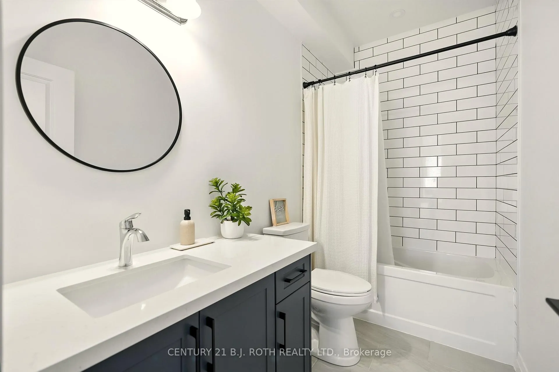 Photo 31 of 124 Ritchie Crescent, Springwater, Elmvale — HOMEH