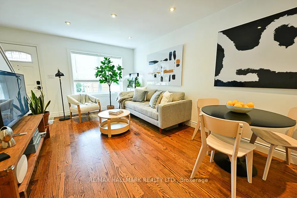 Photo 7 of 3318 Bathurst Street, Toronto, Englemount-Lawrence — HOMEH