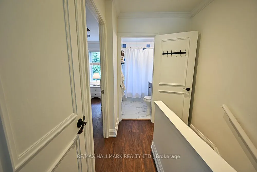 Photo 27 of 3318 Bathurst Street, Toronto, Englemount-Lawrence — HOMEH