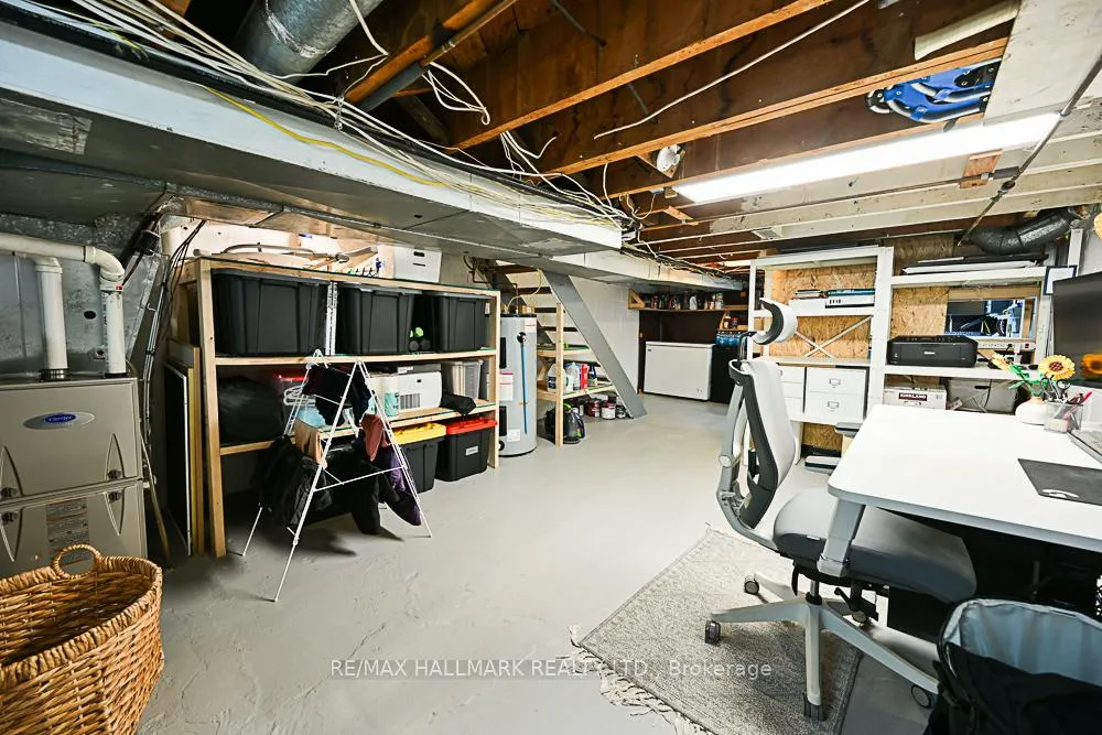 Photo 37 of 3318 Bathurst Street, Toronto, Englemount-Lawrence — HOMEH