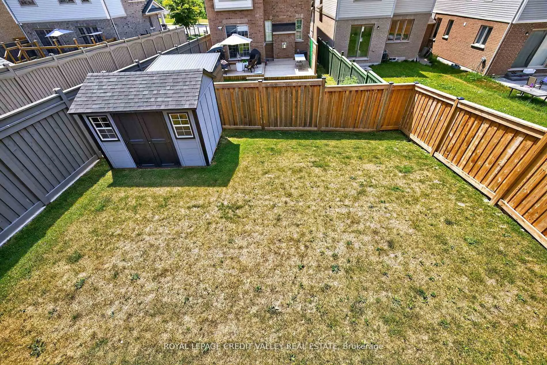 Photo 32 of 29 Janes Crescent, New Tecumseth, Alliston — HOMEH