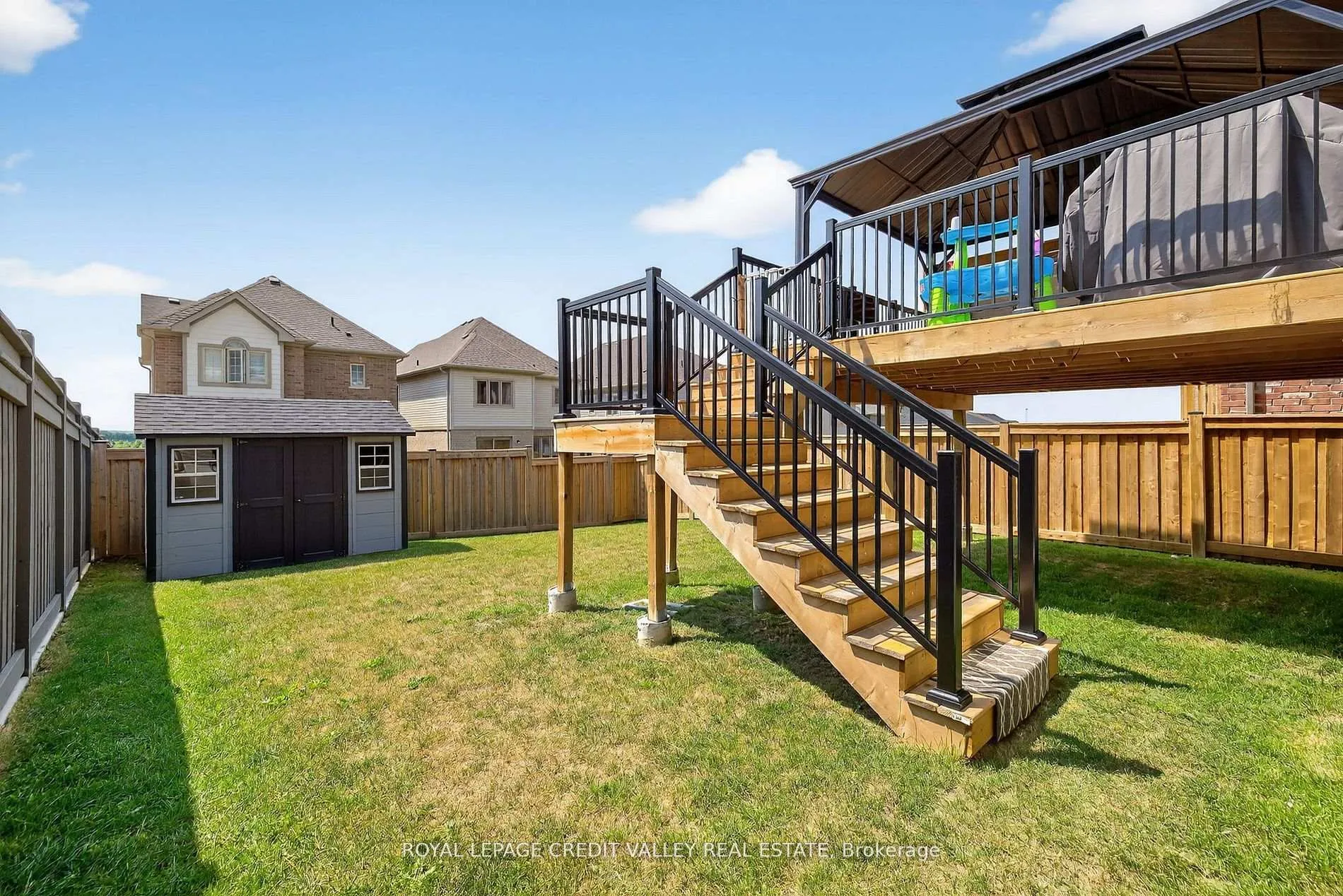 Photo 33 of 29 Janes Crescent, New Tecumseth, Alliston — HOMEH