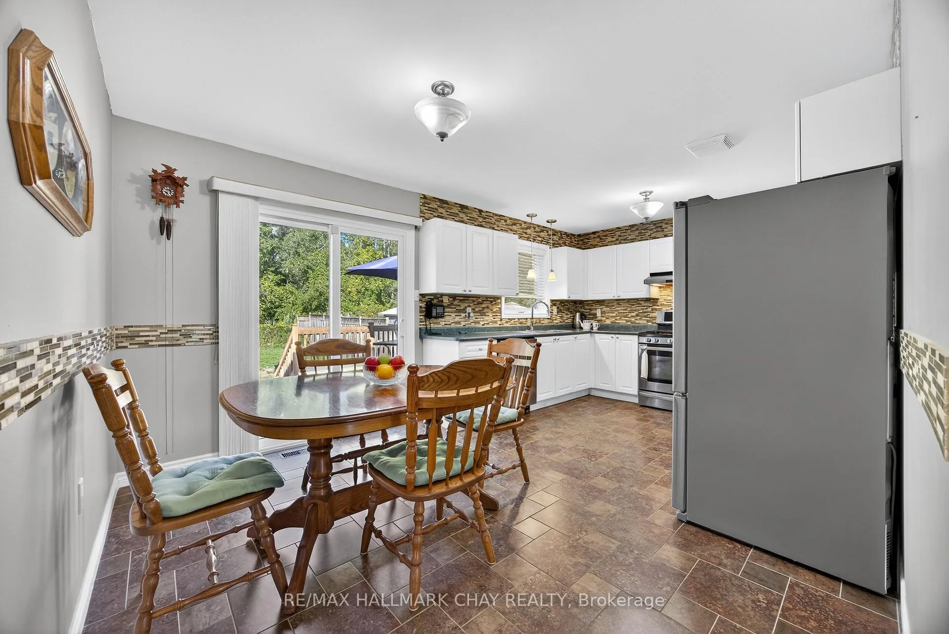 Photo 14 of 2446 Ralph Street, Innisfil, Alcona — HOMEH