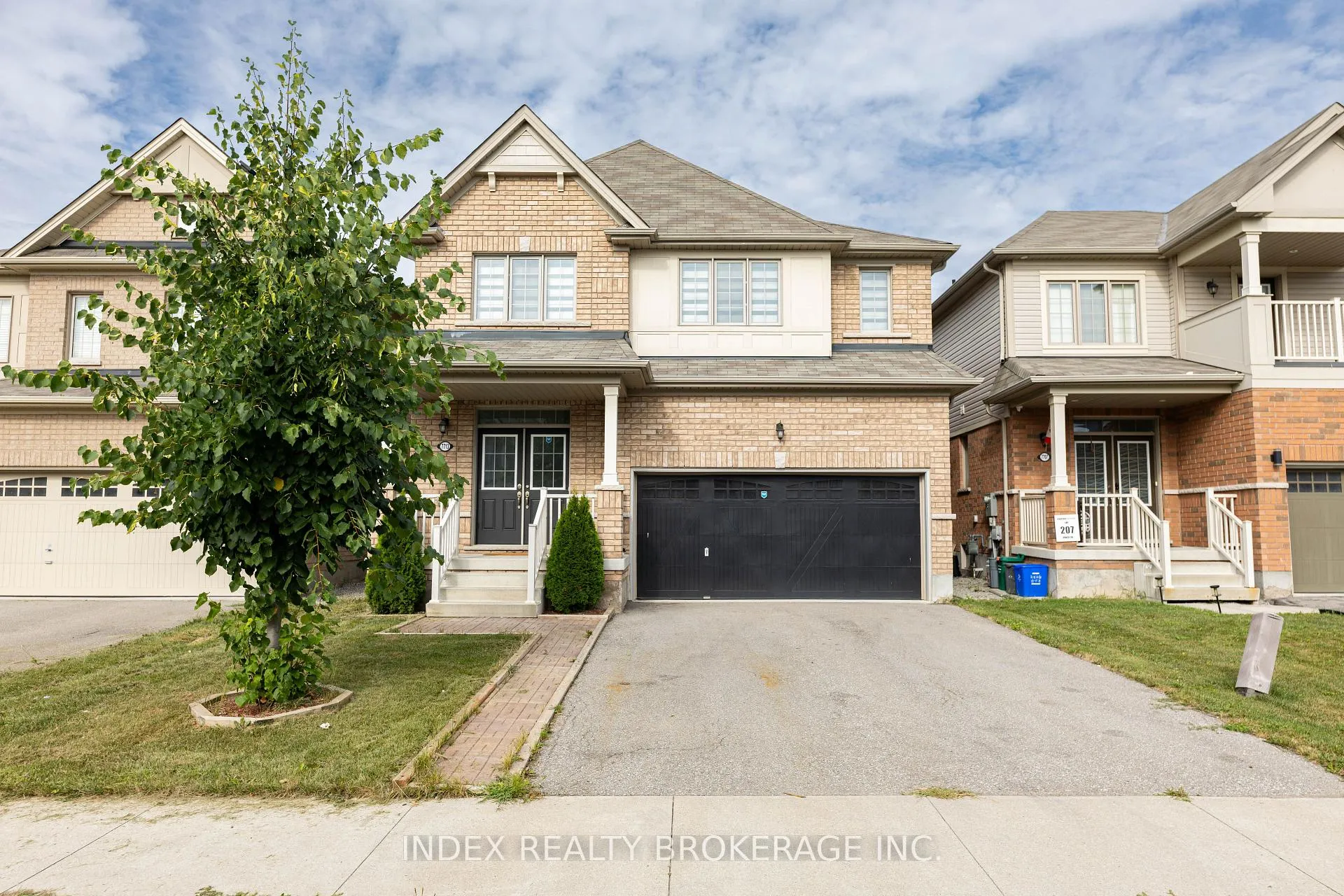 Photo 1 of 7713 Black Maple Drive, Niagara Falls, Brown — HOMEH