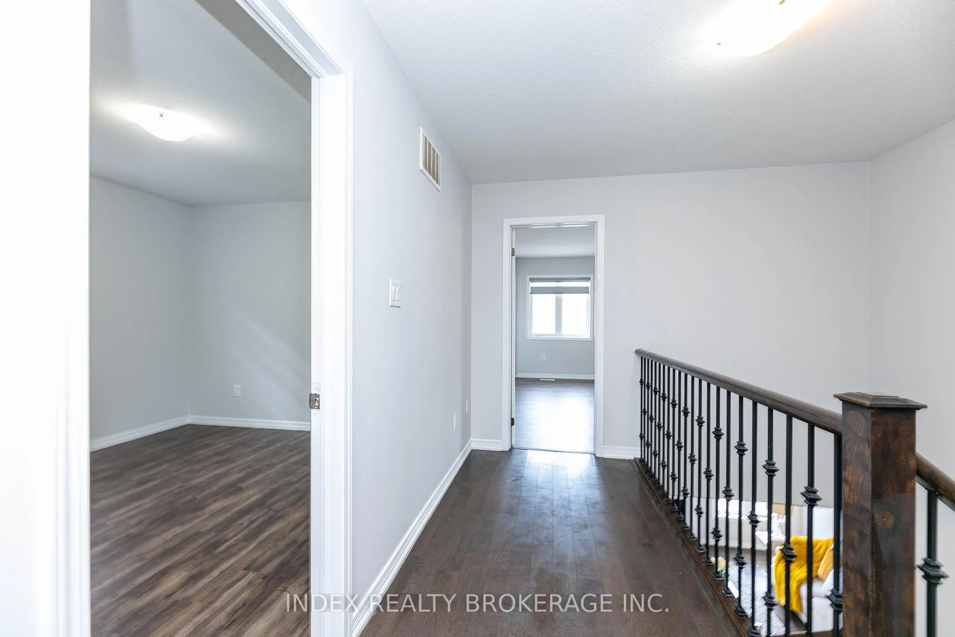 Photo 24 of 7713 Black Maple Drive, Niagara Falls, Brown — HOMEH