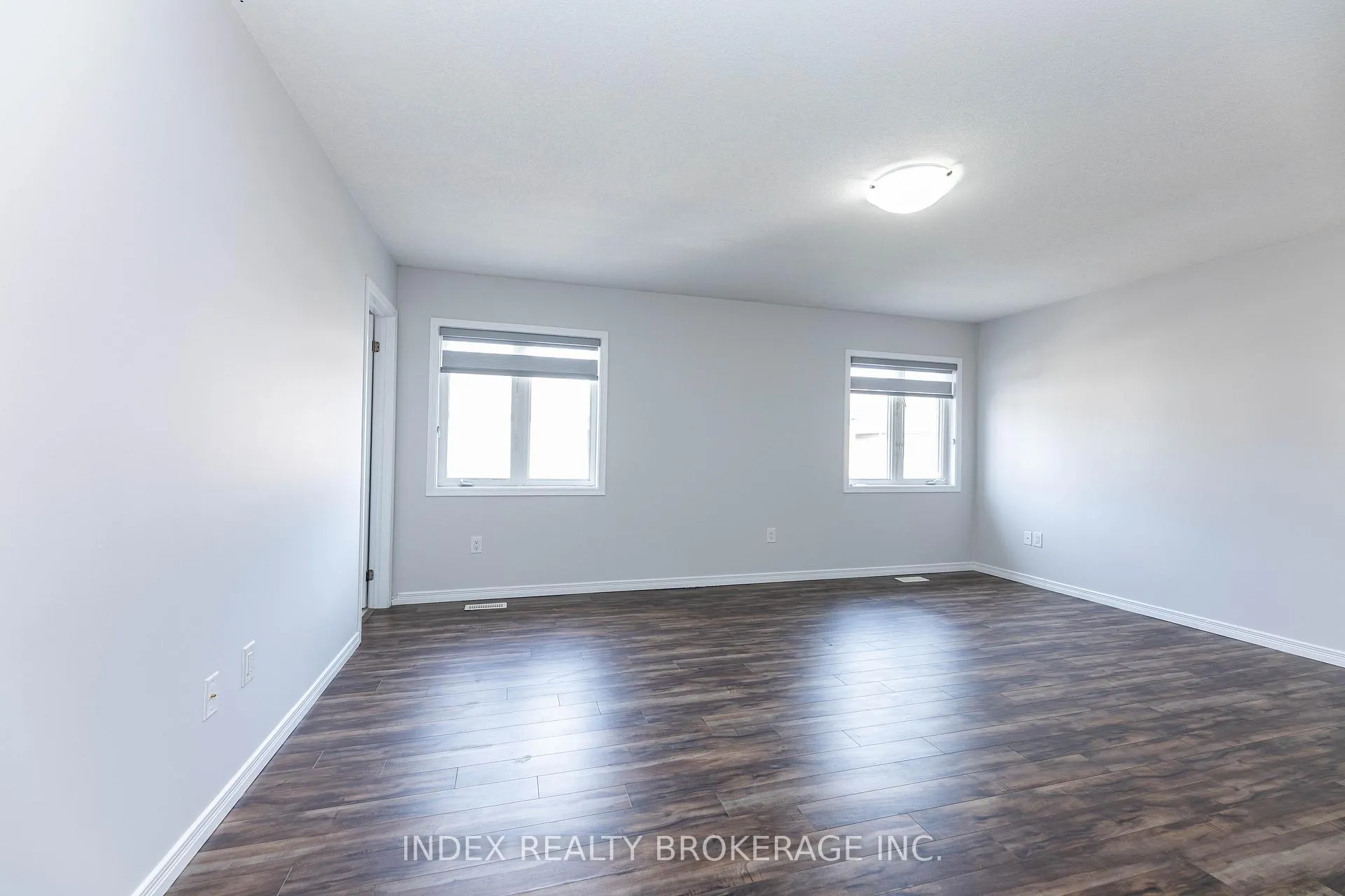 Photo 37 of 7713 Black Maple Drive, Niagara Falls, Brown — HOMEH