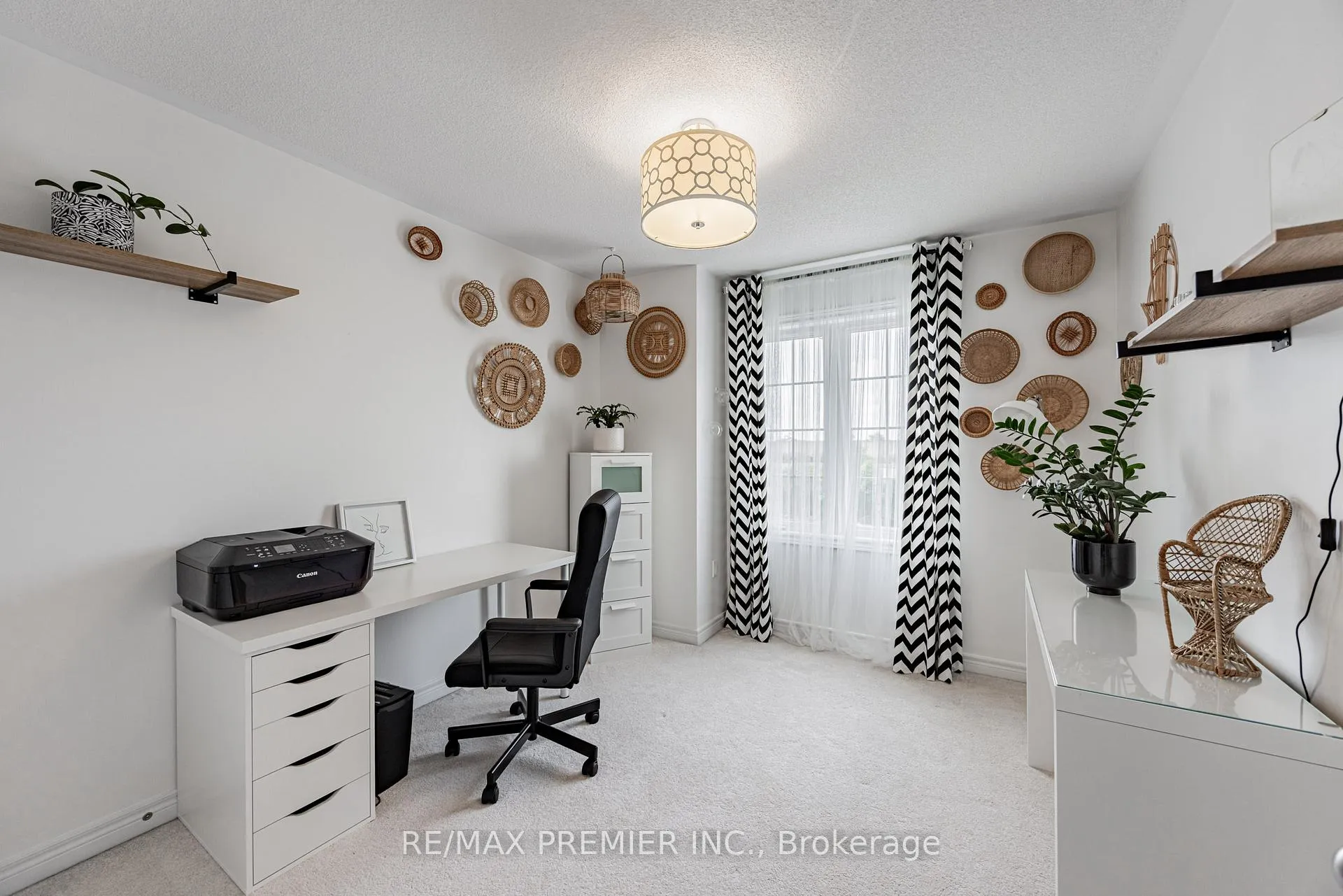 Photo 22 of 935 Transom Crescent, Milton, Willmott — HOMEH