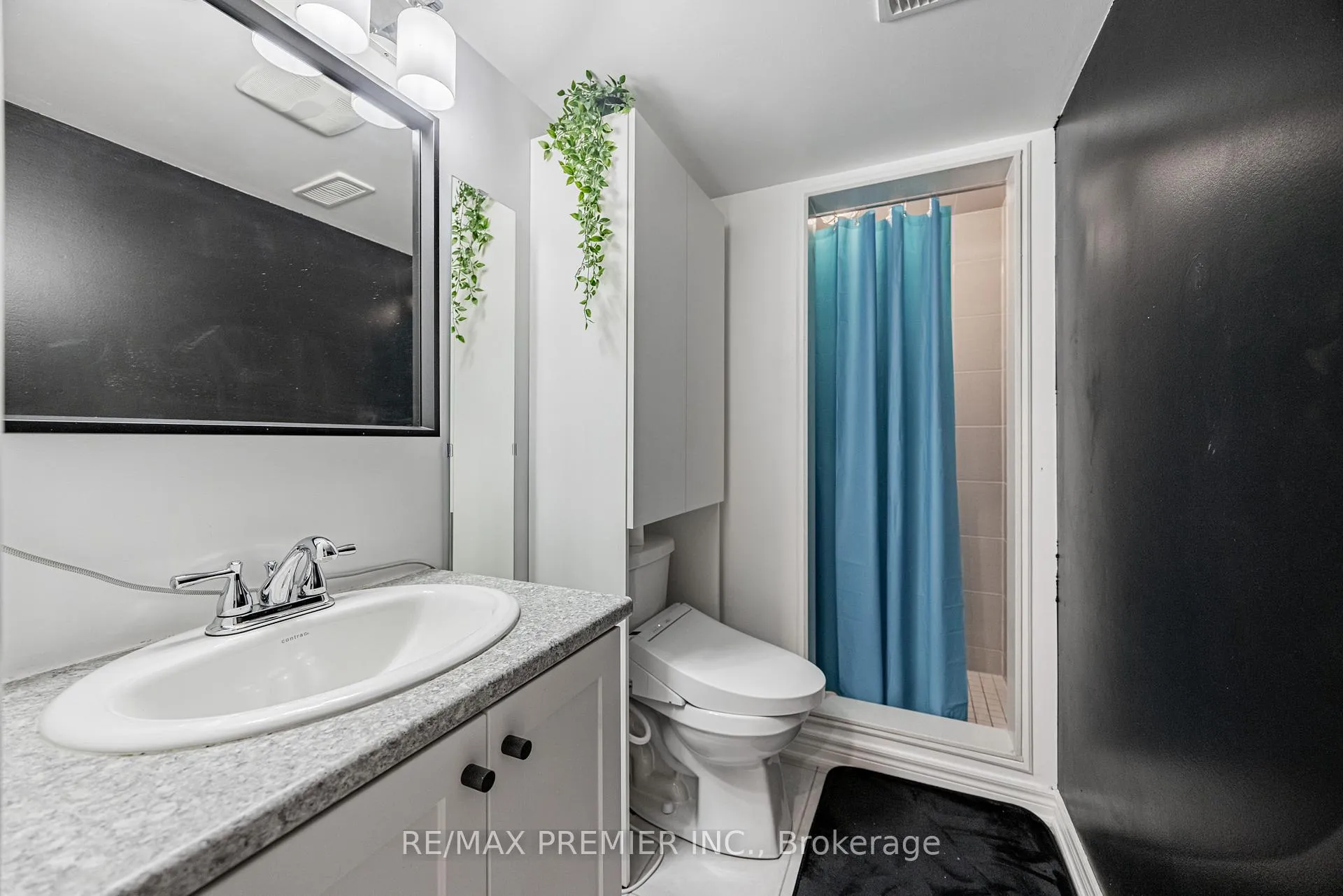 Photo 28 of 935 Transom Crescent, Milton, Willmott — HOMEH