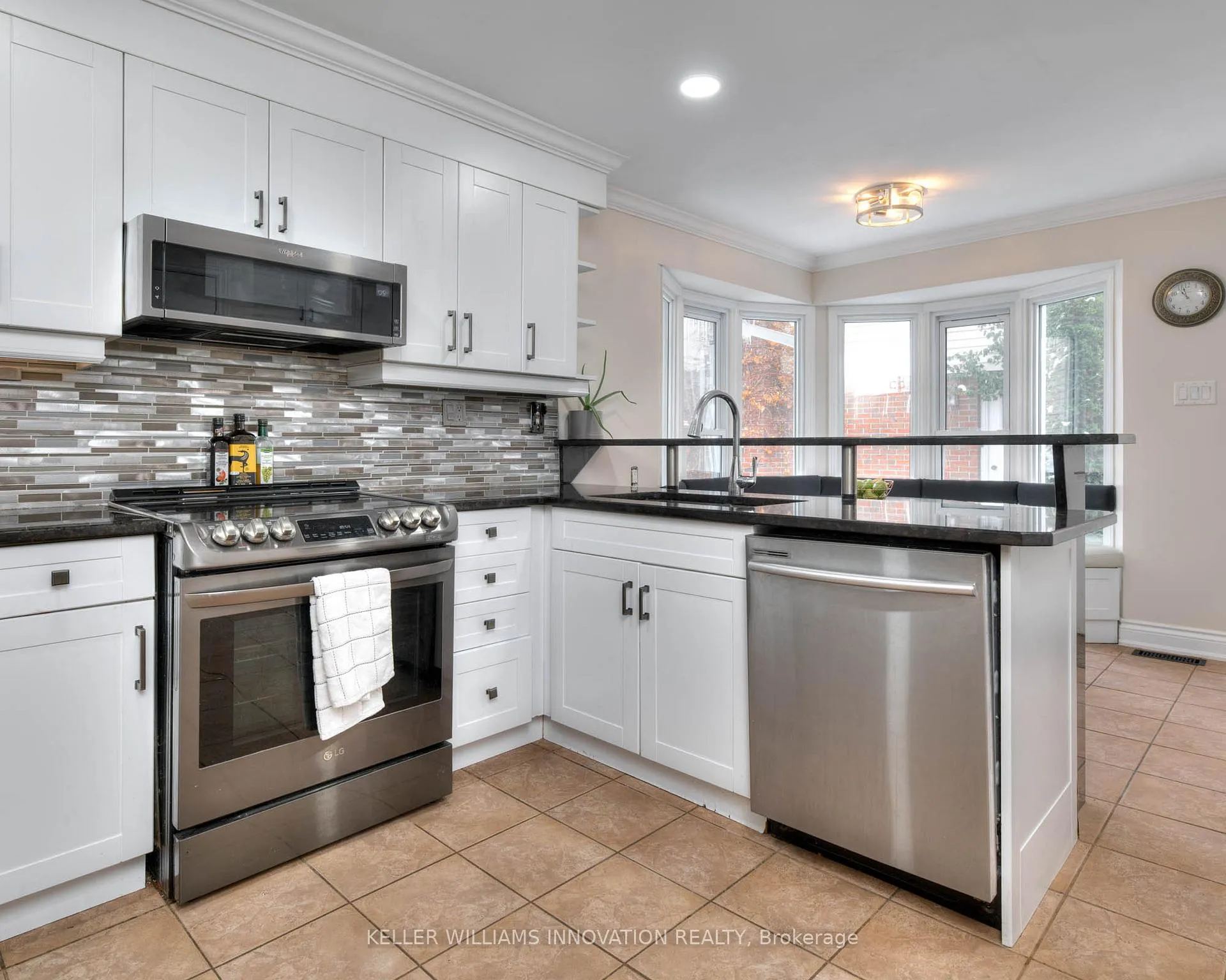 Photo 9 of 50 Old Forest Crescent, Kitchener — HOMEH
