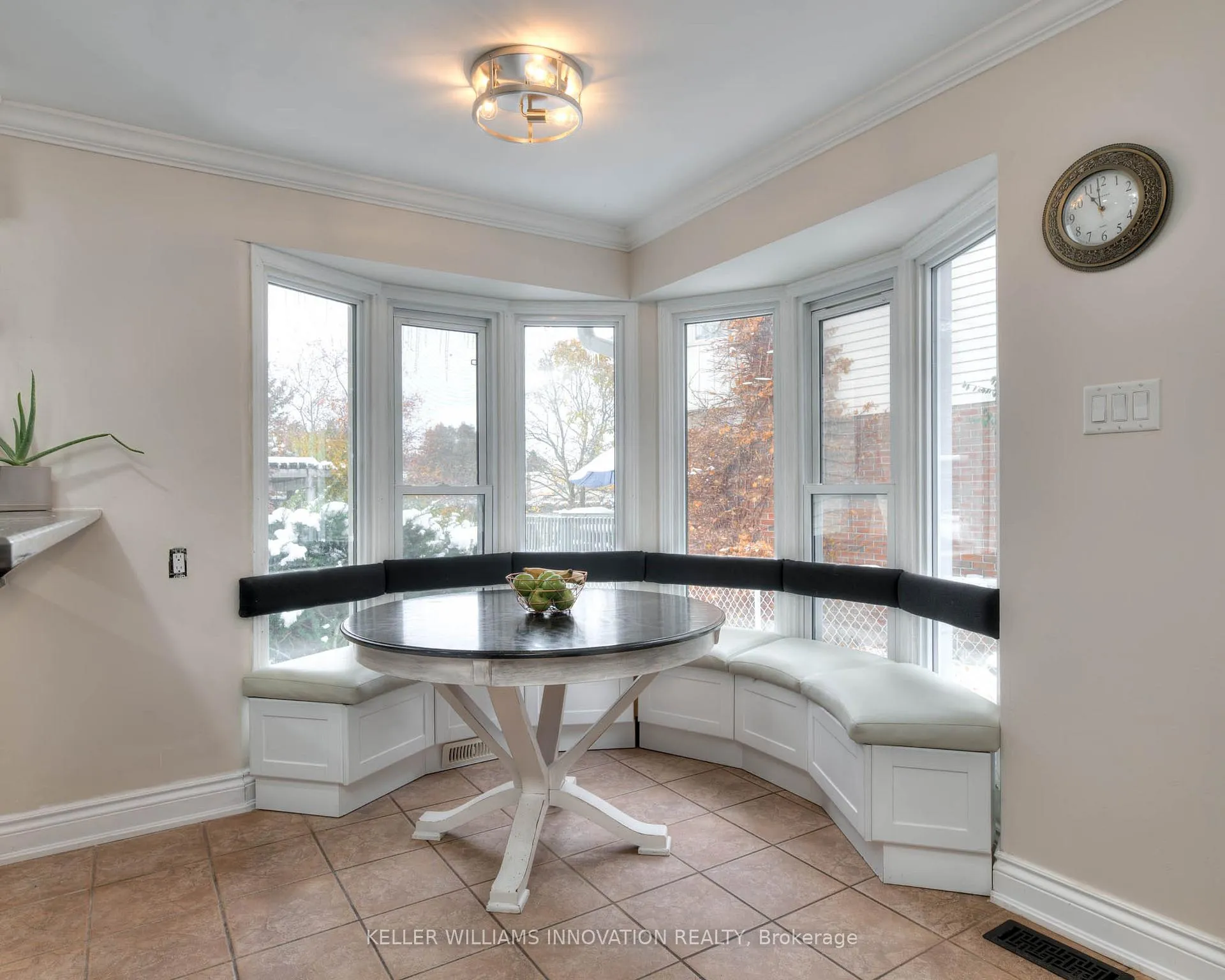 Photo 11 of 50 Old Forest Crescent, Kitchener — HOMEH