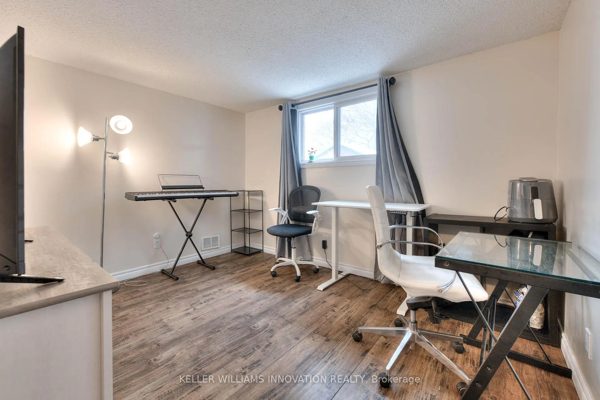 Photo 29 of 50 Old Forest Crescent, Kitchener — HOMEH
