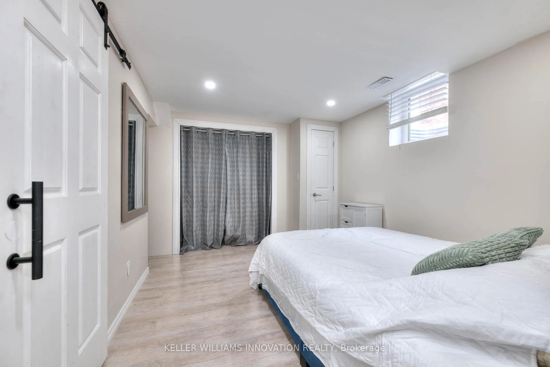 Photo 34 of 50 Old Forest Crescent, Kitchener — HOMEH