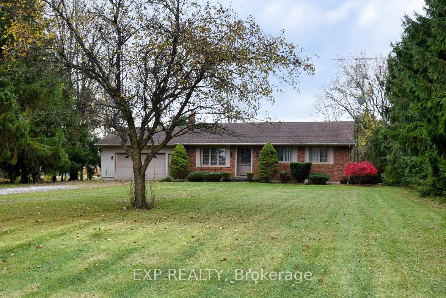 Photo 4 of 1428 Norfolk County 19 Road E, Norfolk, Bealton — HOMEH