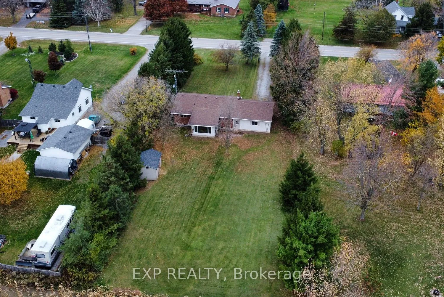 Photo 10 of 1428 Norfolk County 19 Road E, Norfolk, Bealton — HOMEH