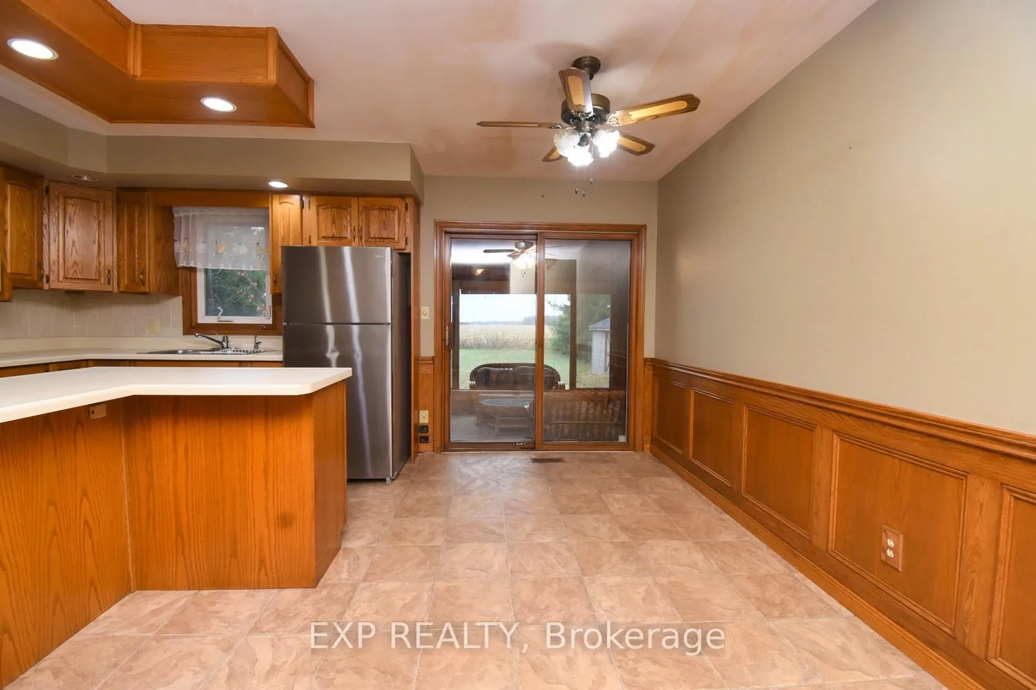 Photo 13 of 1428 Norfolk County 19 Road E, Norfolk, Bealton — HOMEH