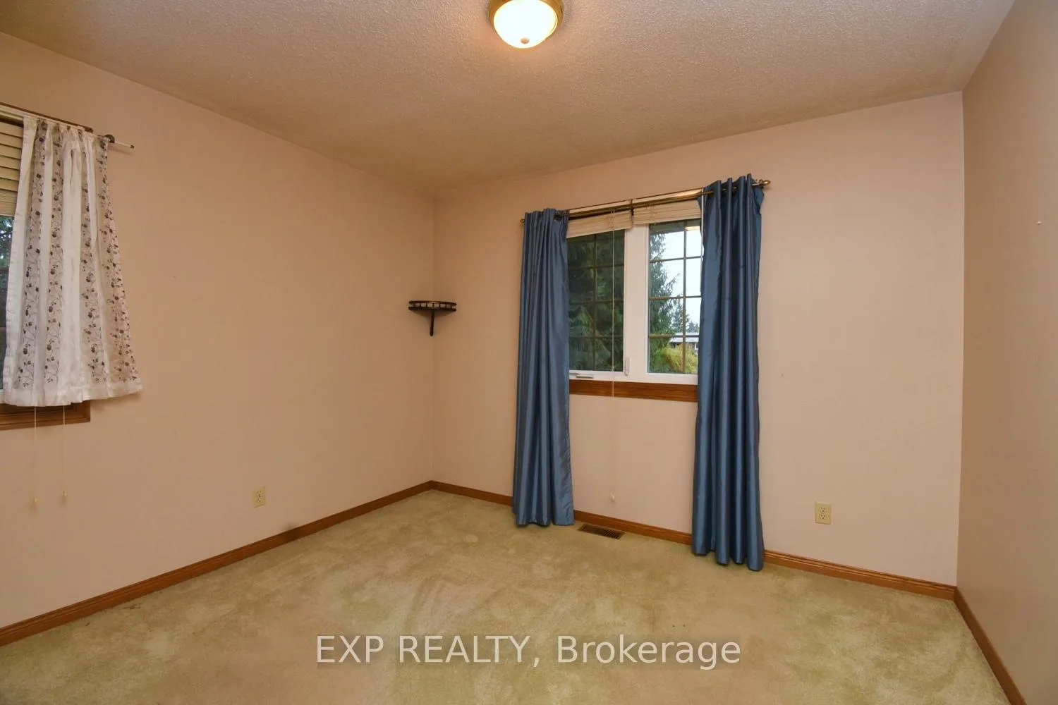 Photo 24 of 1428 Norfolk County 19 Road E, Norfolk, Bealton — HOMEH
