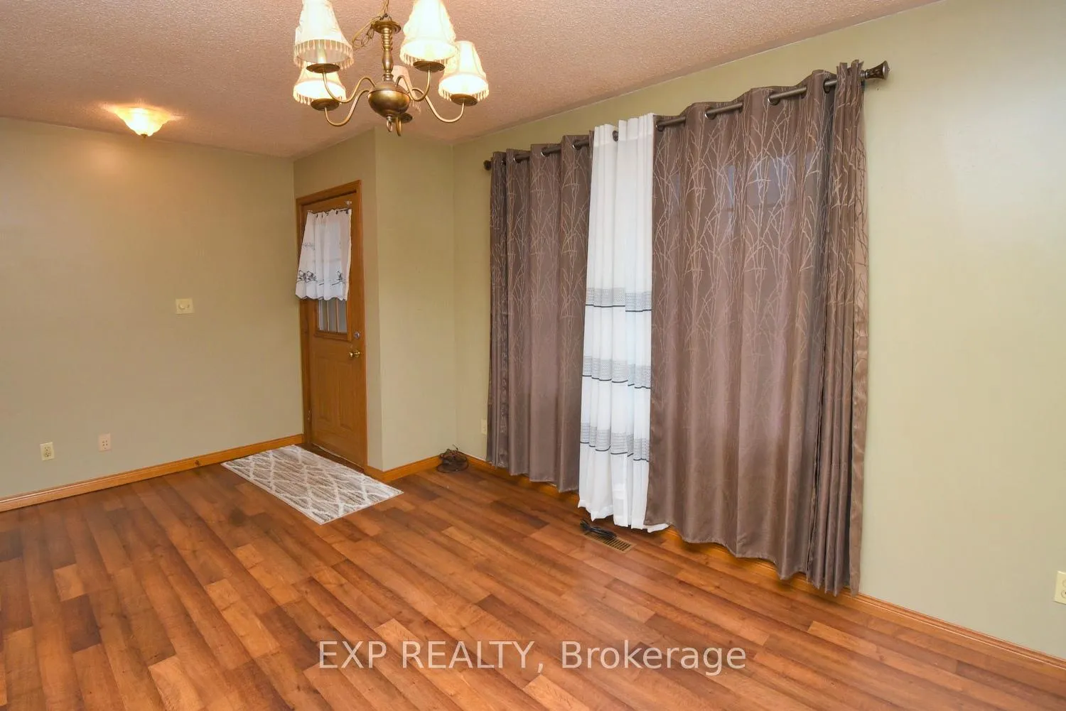 Photo 25 of 1428 Norfolk County 19 Road E, Norfolk, Bealton — HOMEH