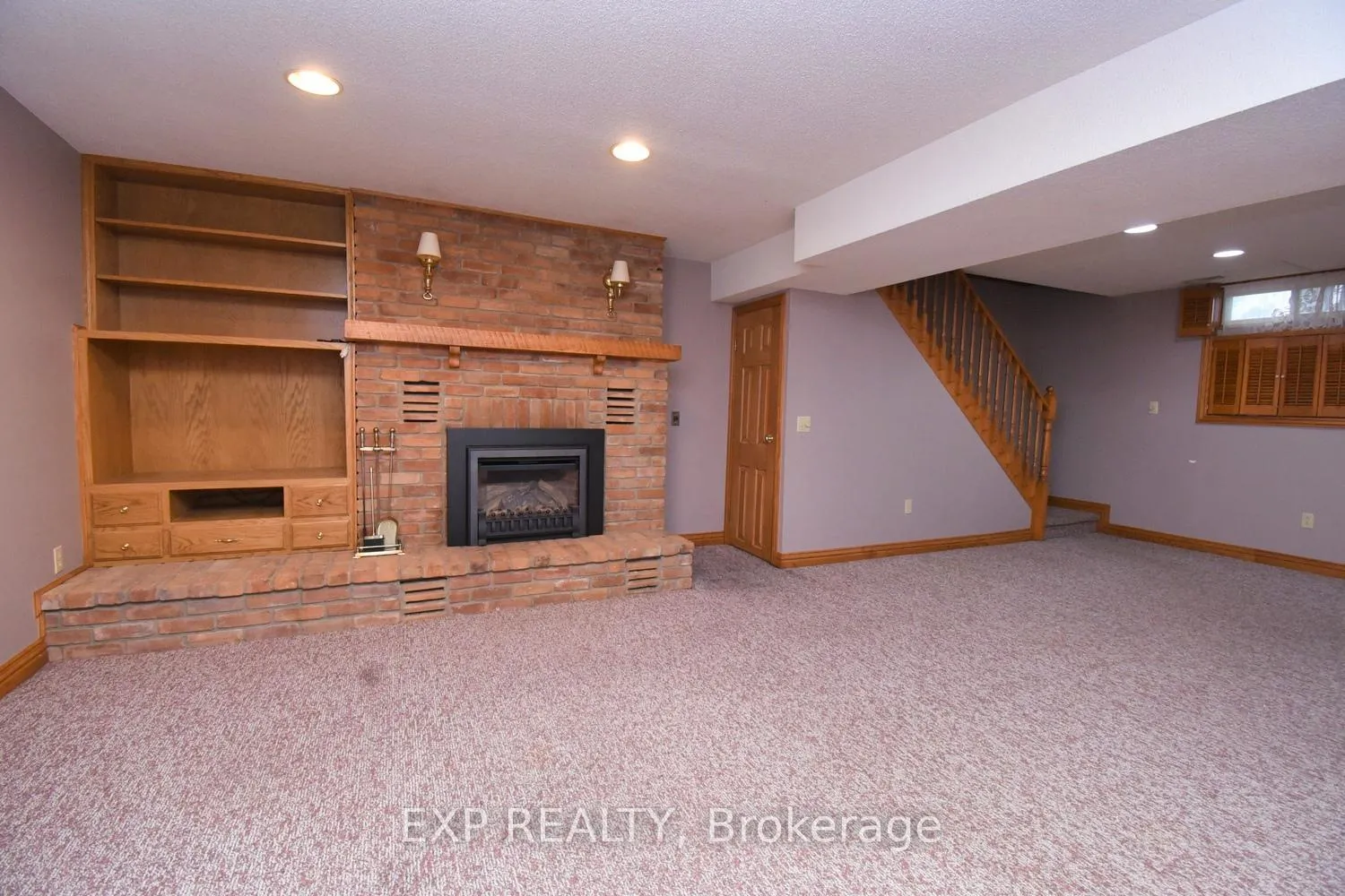 Photo 26 of 1428 Norfolk County 19 Road E, Norfolk, Bealton — HOMEH