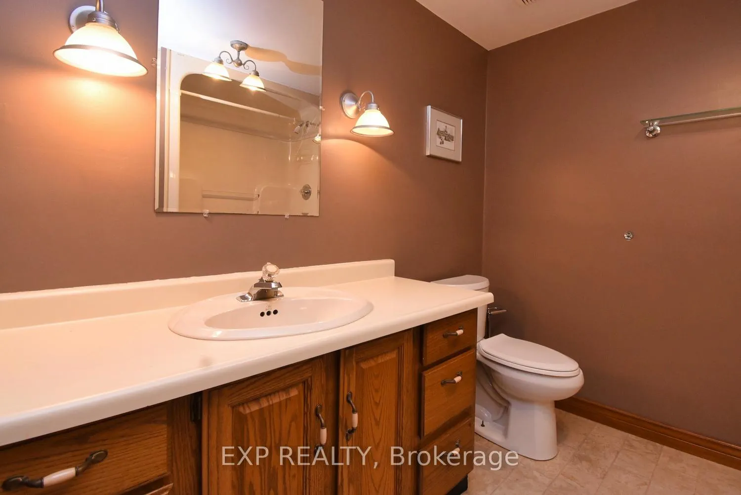 Photo 30 of 1428 Norfolk County 19 Road E, Norfolk, Bealton — HOMEH