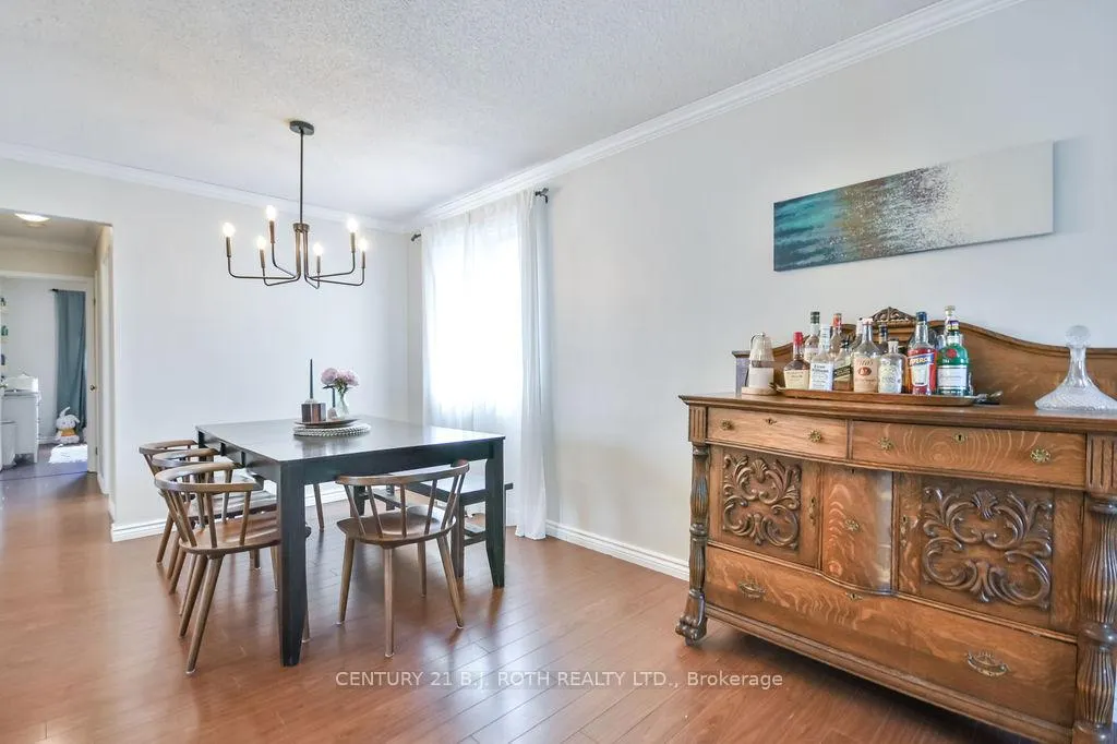 Photo 10 of 57 D'ambrosio Drive, Barrie, Painswick North — HOMEH