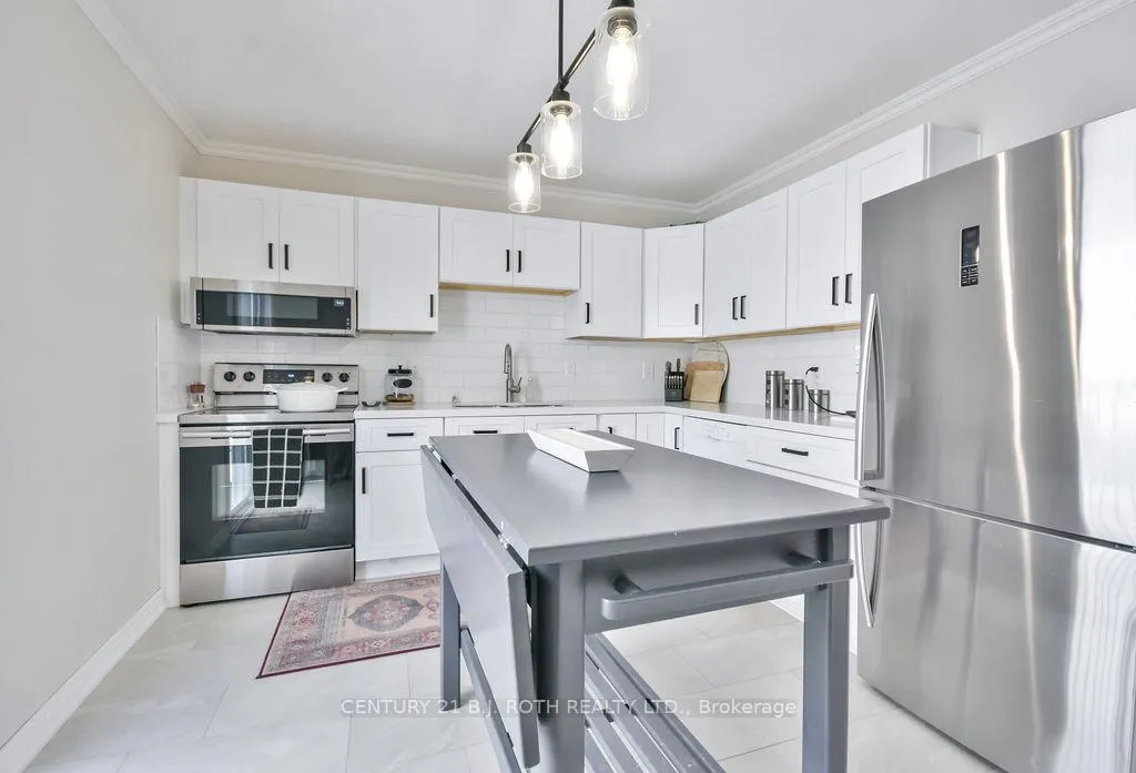 Photo 16 of 57 D'ambrosio Drive, Barrie, Painswick North — HOMEH