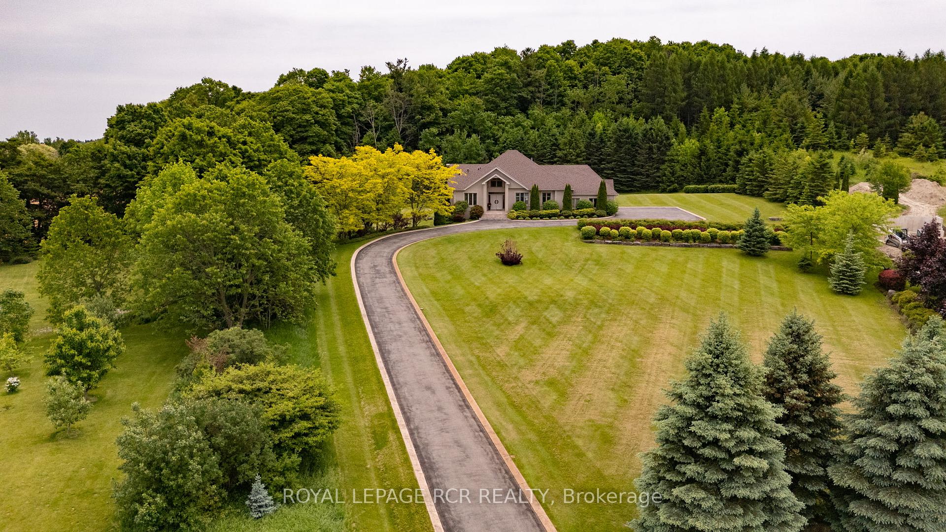 Front of 5 Woodlot Court