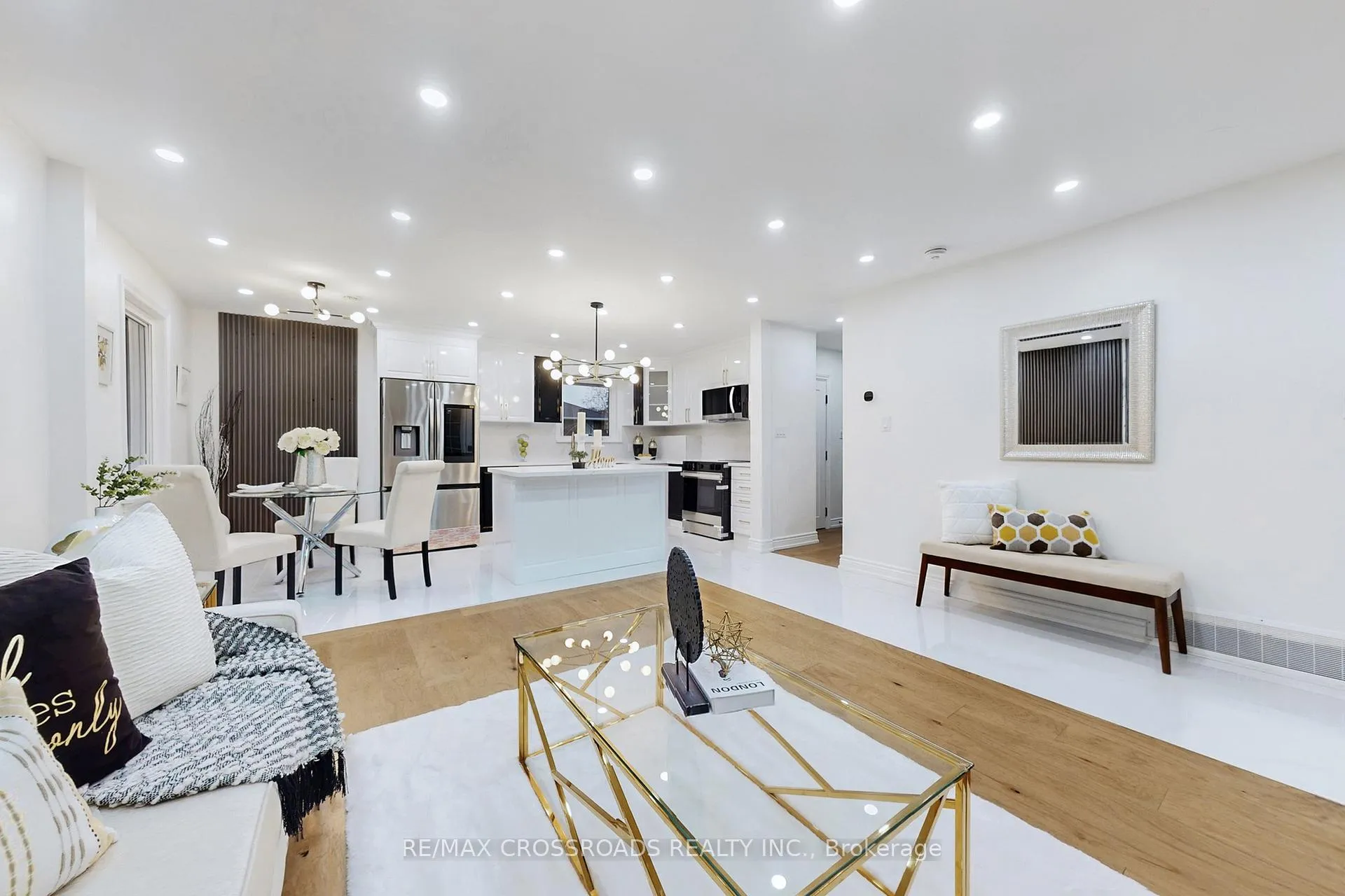 Photo 11 of 60 Droxford Avenue, Scarborough, Wexford-Maryvale — HOMEH