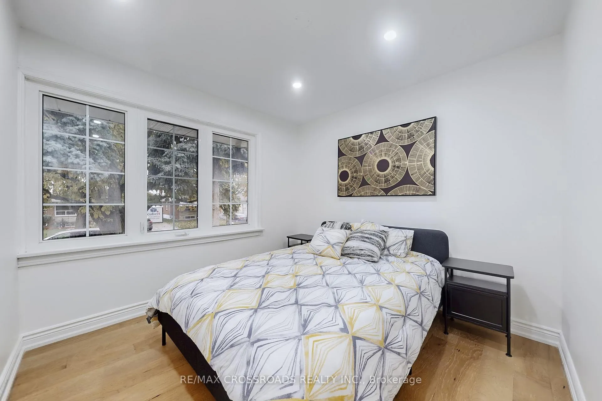 Photo 26 of 60 Droxford Avenue, Scarborough, Wexford-Maryvale — HOMEH