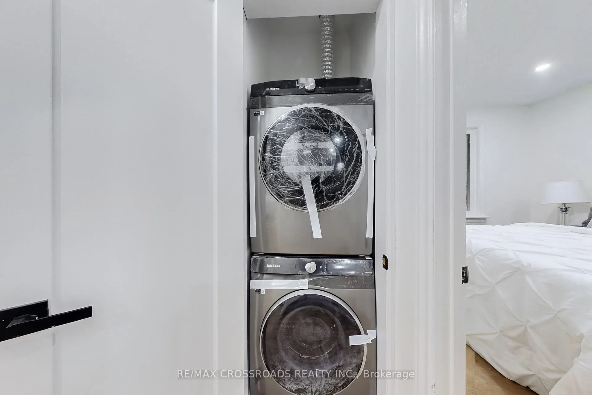 Photo 31 of 60 Droxford Avenue, Scarborough, Wexford-Maryvale — HOMEH