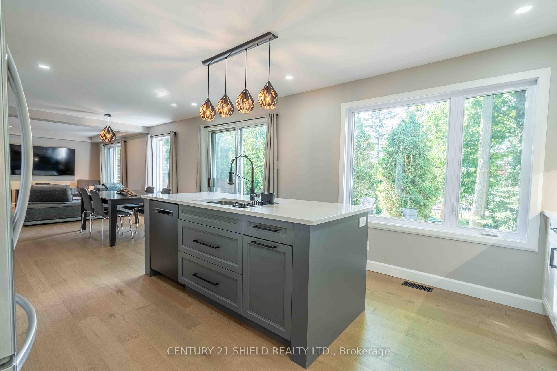Photo 9 of 1313 Patricia Place, Cornwall — HOMEH