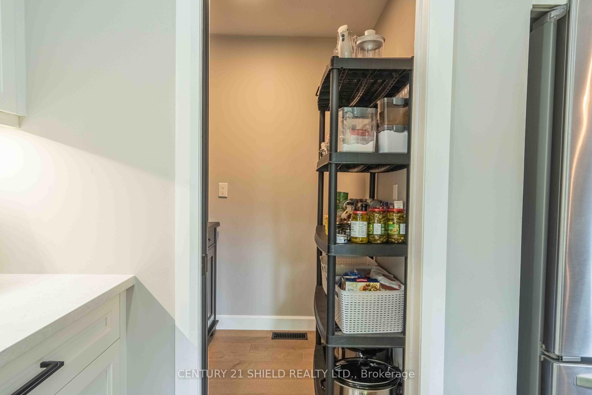 Photo 15 of 1313 Patricia Place, Cornwall — HOMEH