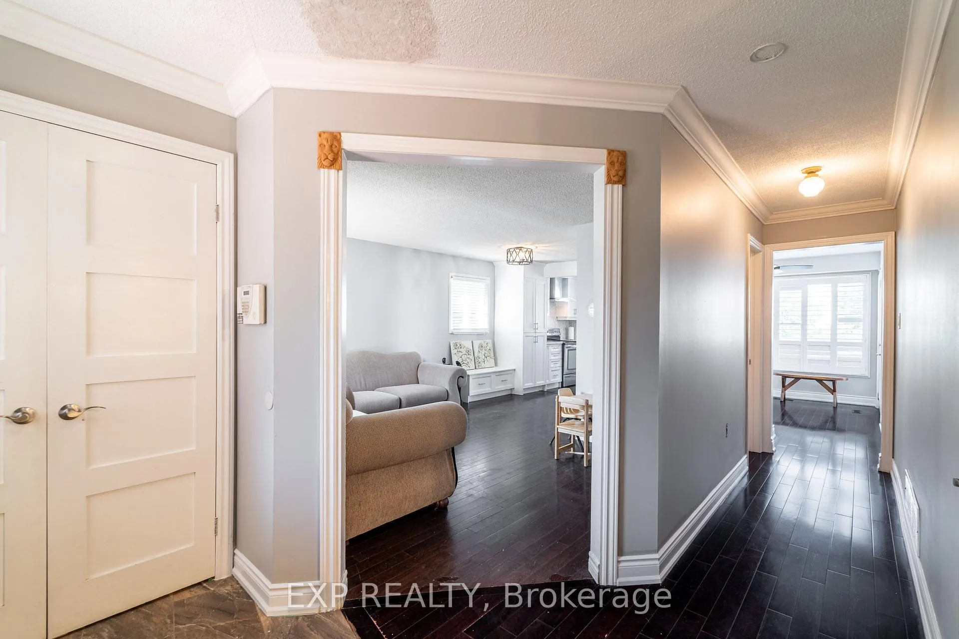 Photo 3 of 12 Empson Court, Ajax, South West — HOMEH