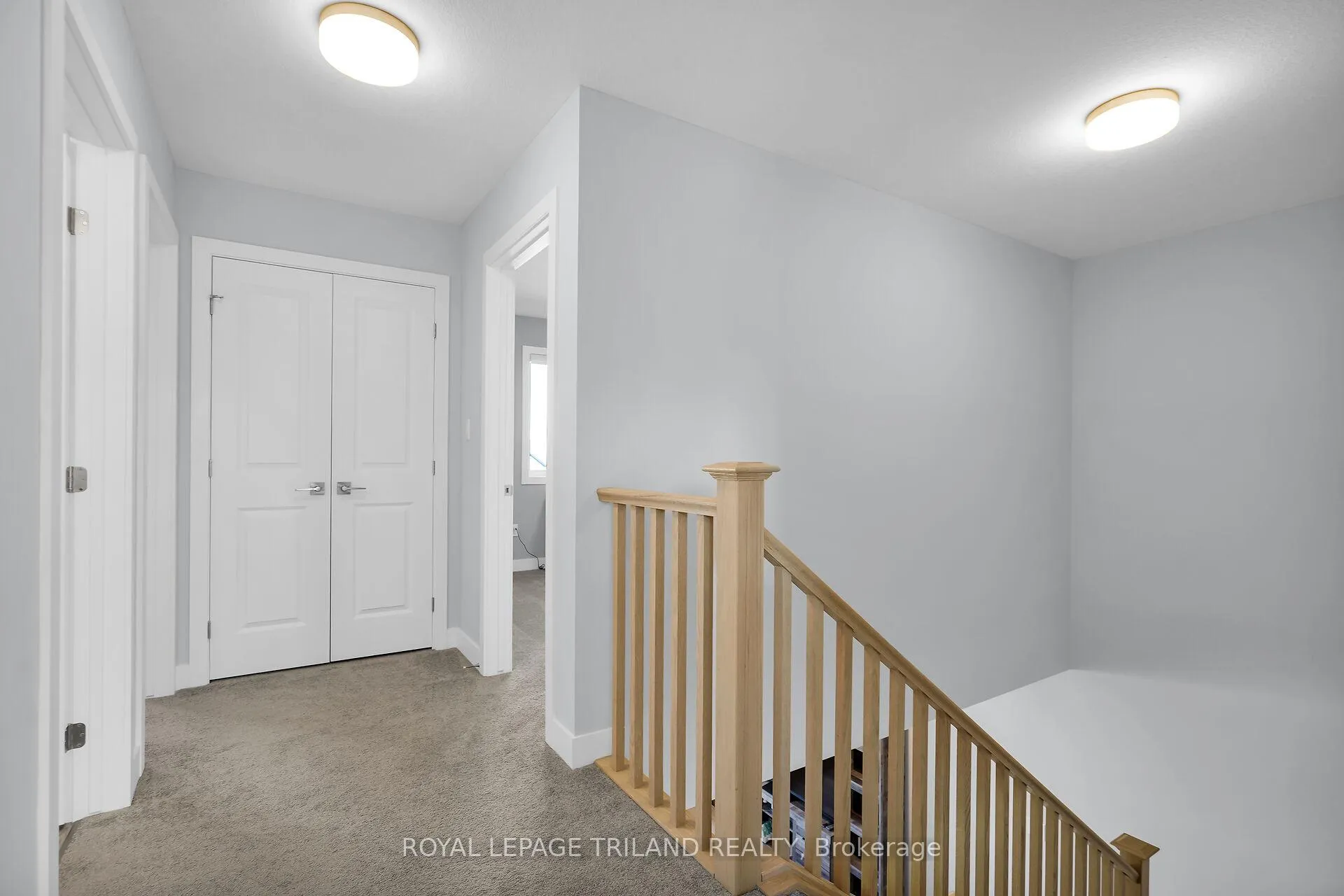 Photo 31 of 103 Empire Parkway, St. Thomas — HOMEH