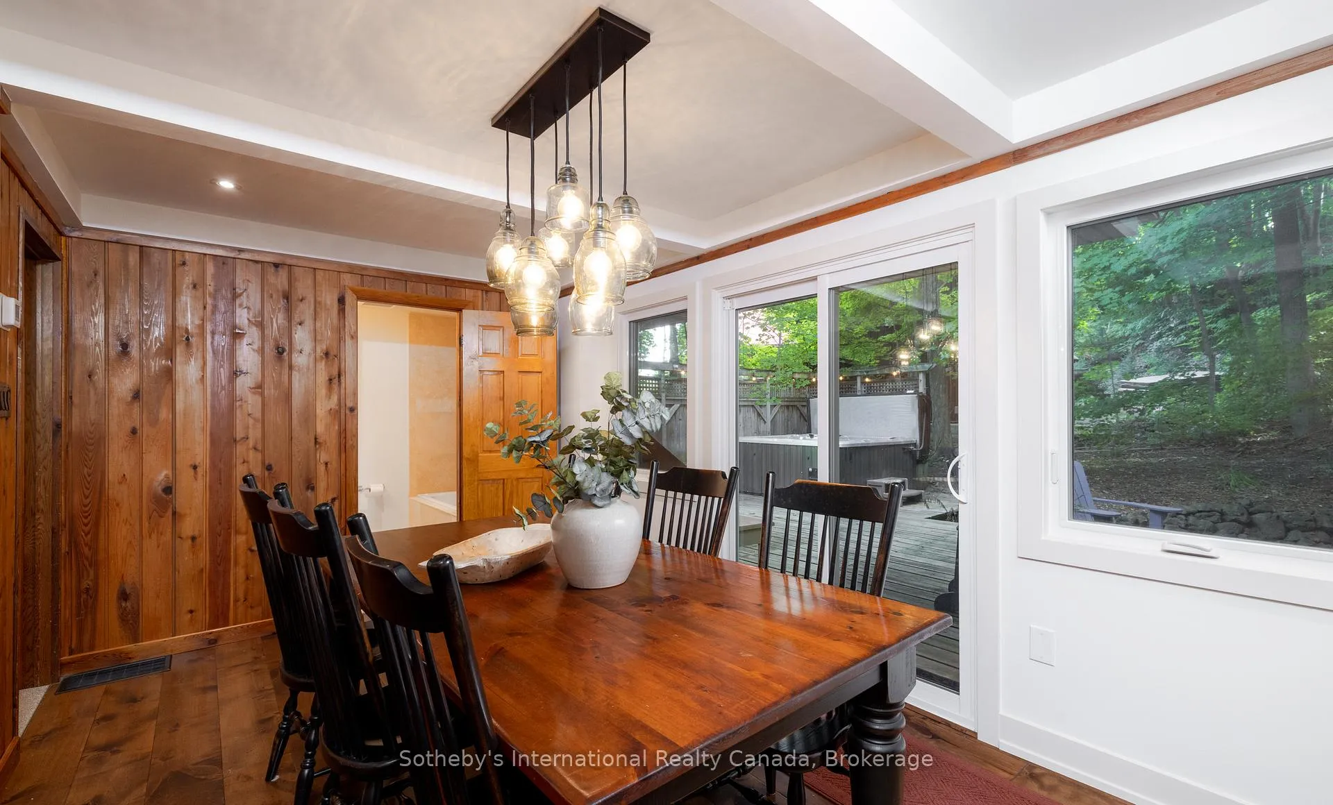 Photo 17 of 131 Kitzbuhl Crescent, Blue Mountains — HOMEH
