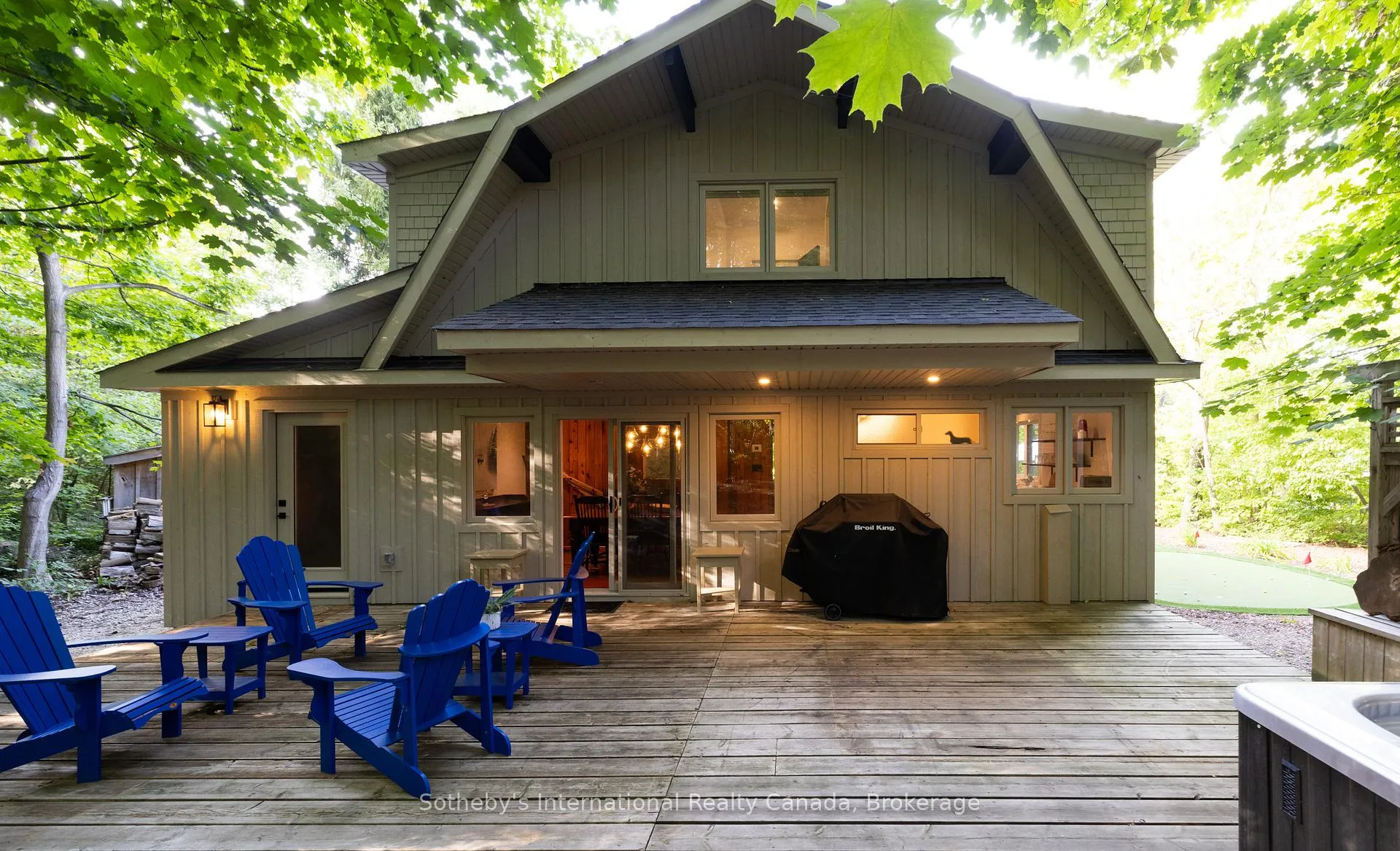 Photo 33 of 131 Kitzbuhl Crescent, Blue Mountains — HOMEH