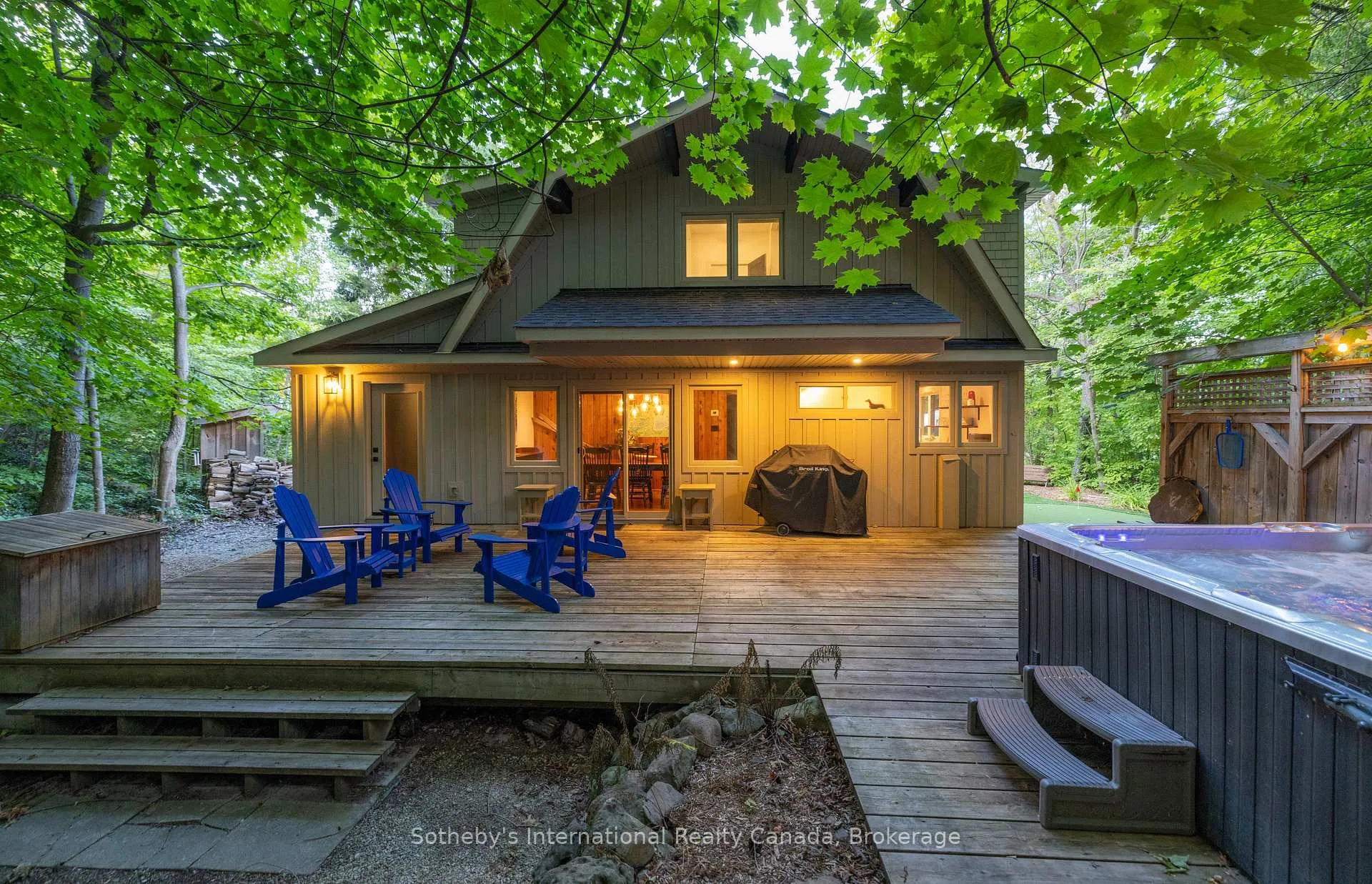 Photo 38 of 131 Kitzbuhl Crescent, Blue Mountains — HOMEH