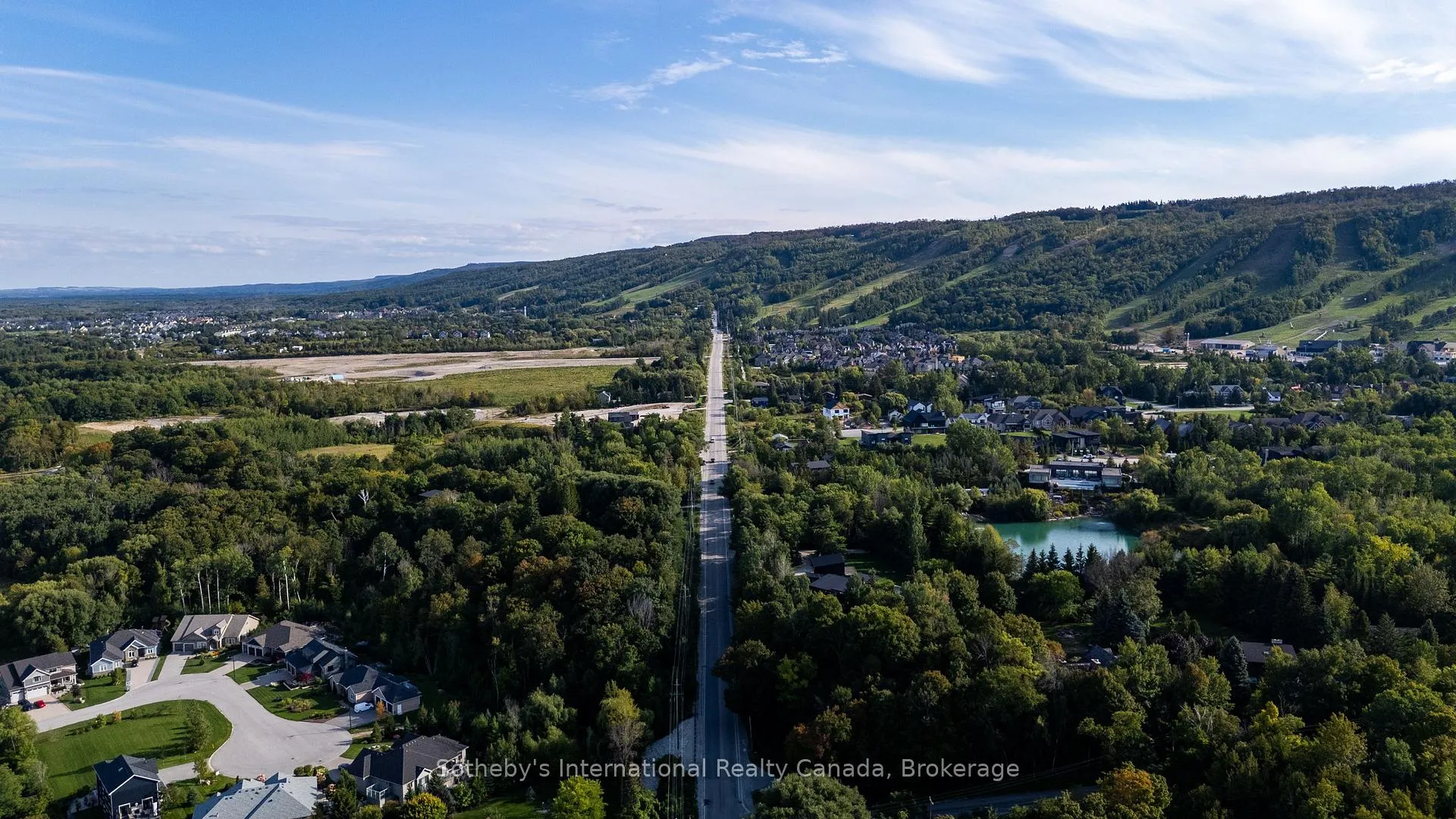 Photo 49 of 131 Kitzbuhl Crescent, Blue Mountains — HOMEH