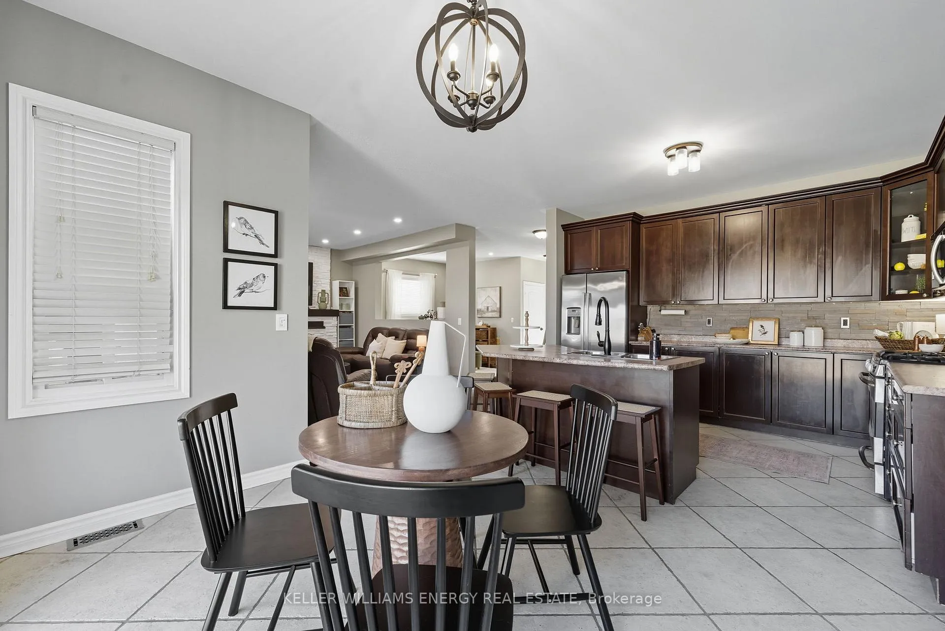 Photo 8 of 7 Mccorkell Street, Clarington, Bowmanville — HOMEH