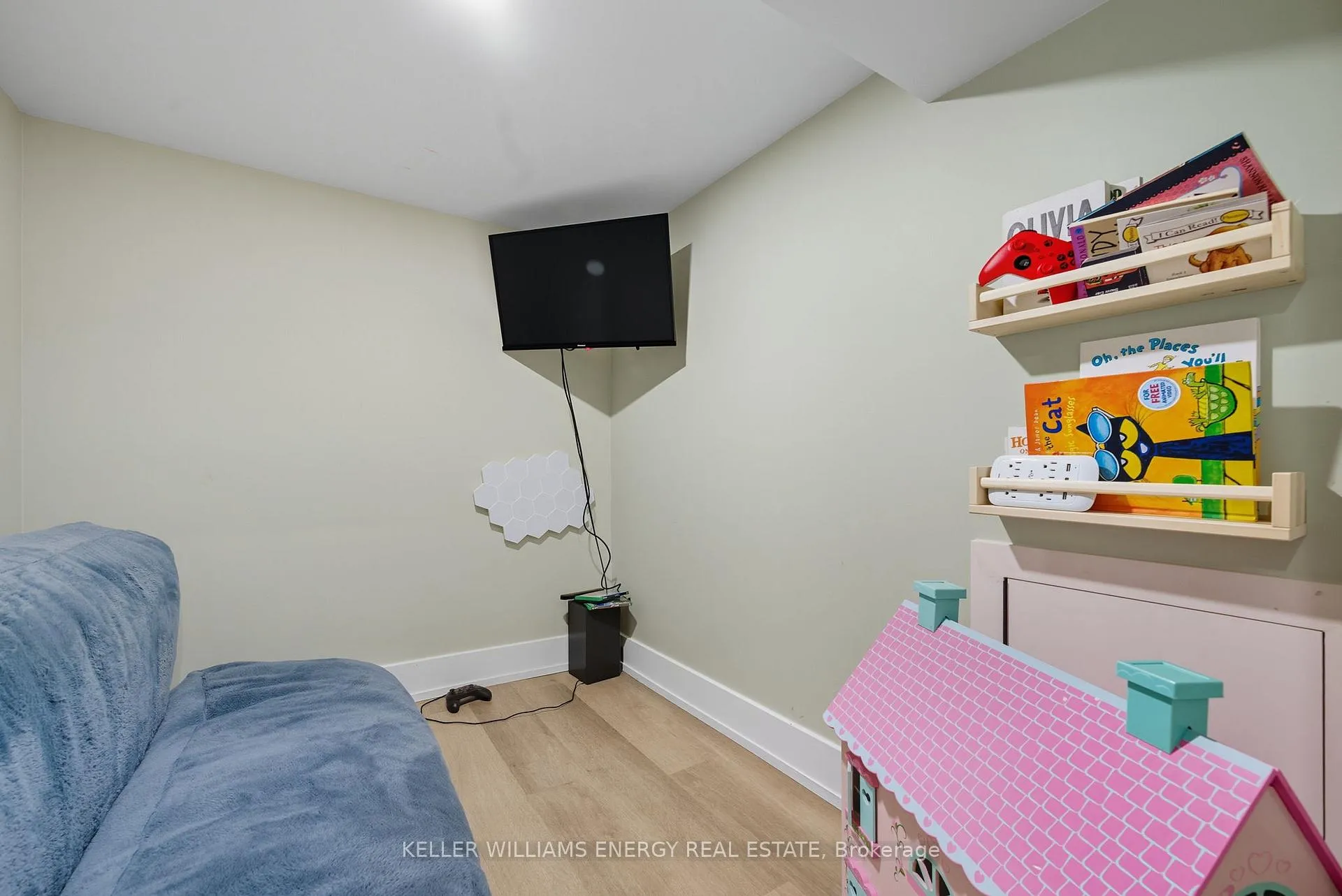 Photo 40 of 7 Mccorkell Street, Clarington, Bowmanville — HOMEH
