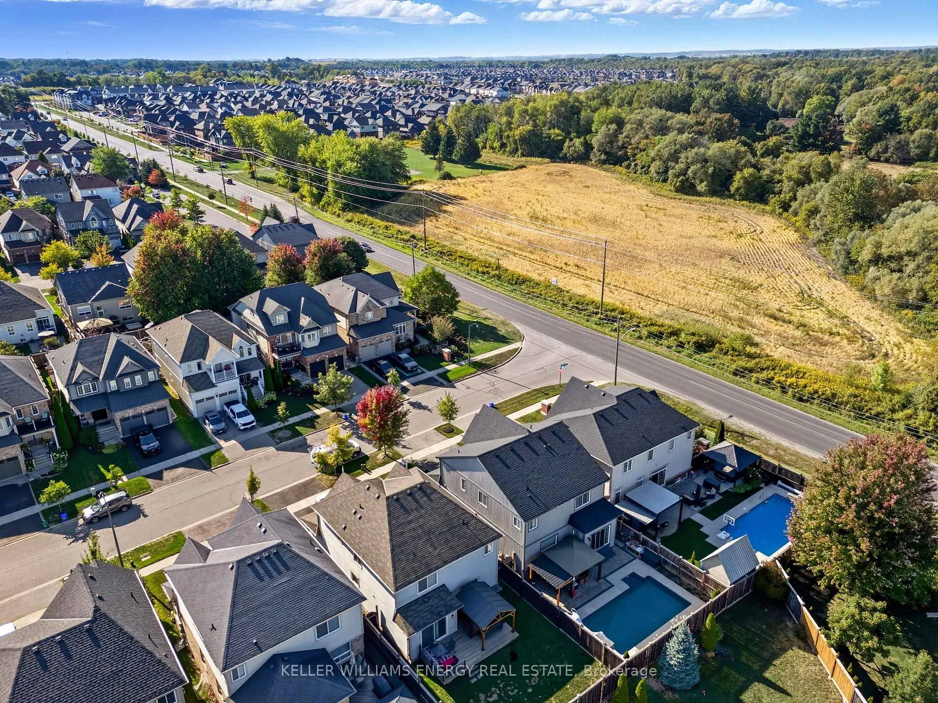 Photo 48 of 7 Mccorkell Street, Clarington, Bowmanville — HOMEH