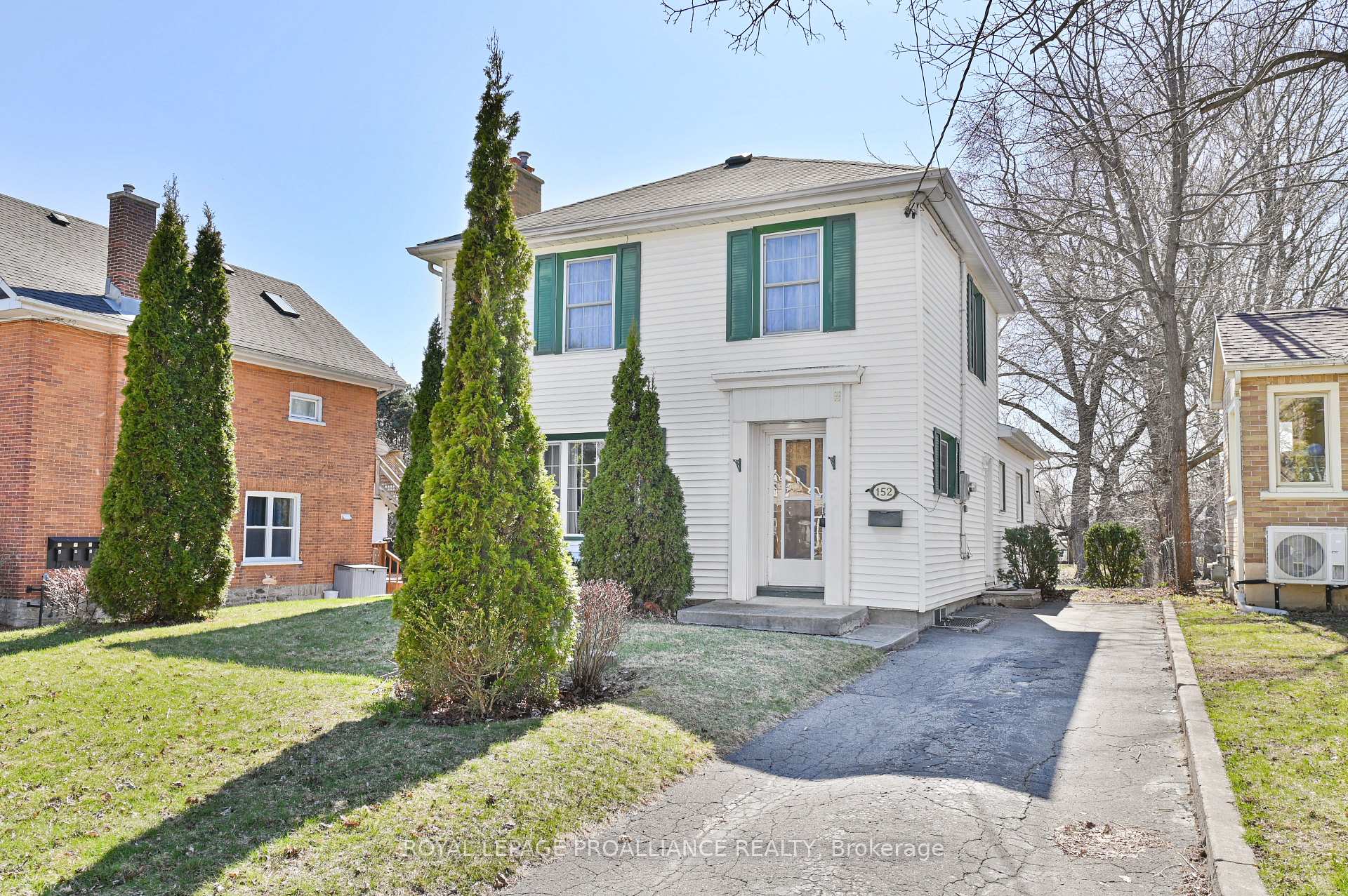 Photo 4 of 152 Bleecker Avenue, Belleville, Belleville Ward — HOMEH