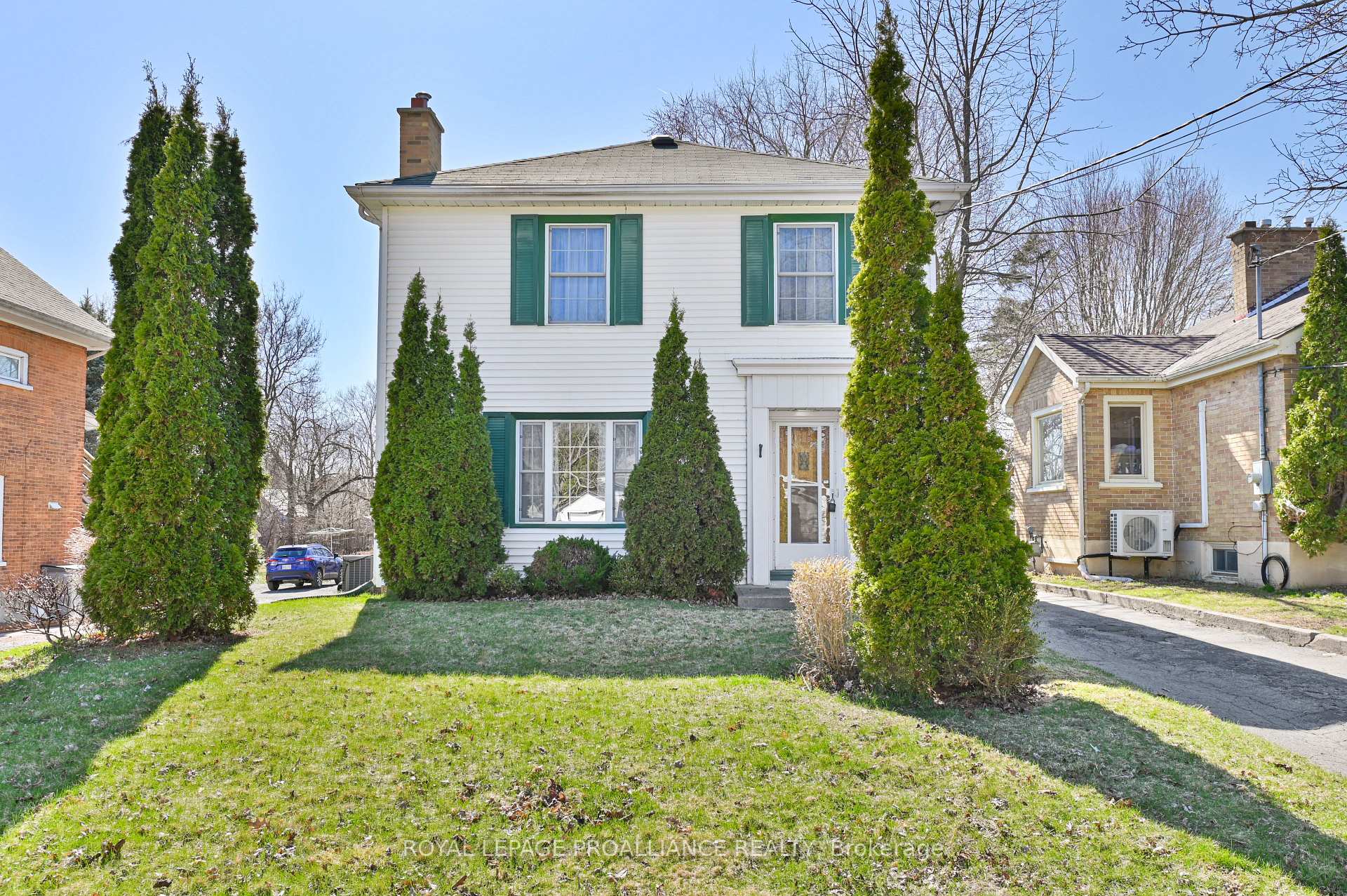 Photo 5 of 152 Bleecker Avenue, Belleville, Belleville Ward — HOMEH