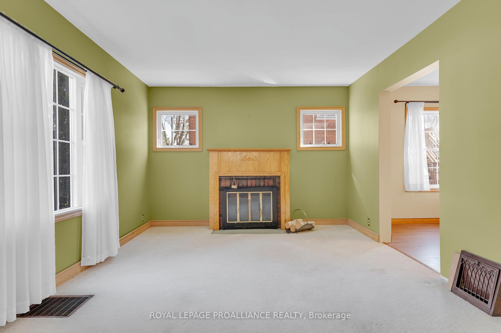 Photo 10 of 152 Bleecker Avenue, Belleville, Belleville Ward — HOMEH