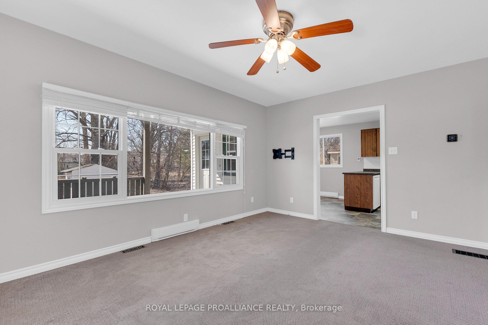 Photo 16 of 152 Bleecker Avenue, Belleville, Belleville Ward — HOMEH