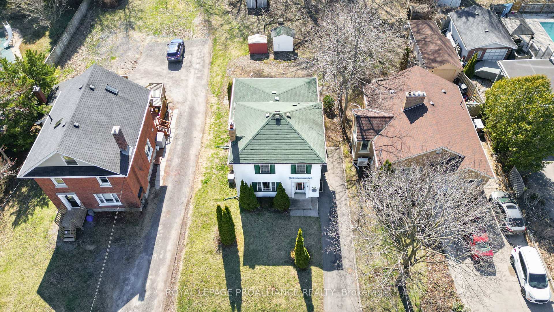 Photo 39 of 152 Bleecker Avenue, Belleville, Belleville Ward — HOMEH