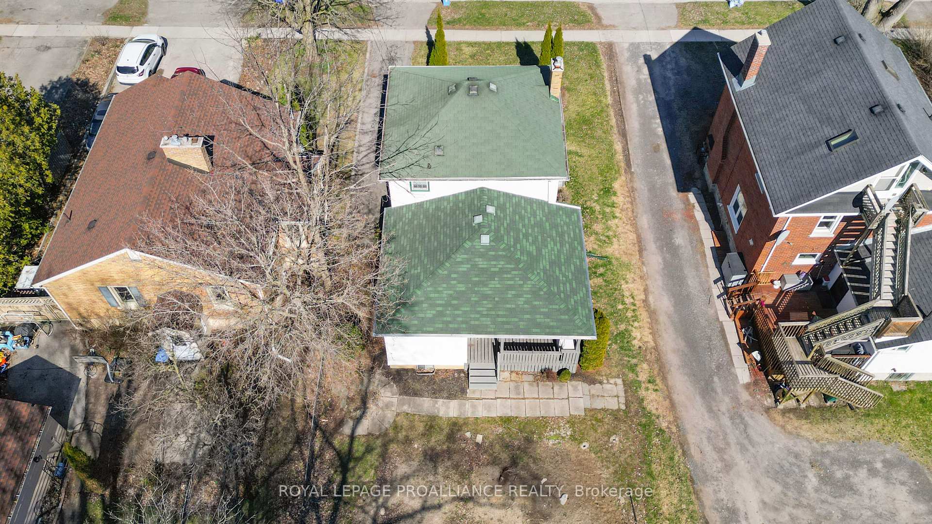Photo 43 of 152 Bleecker Avenue, Belleville, Belleville Ward — HOMEH