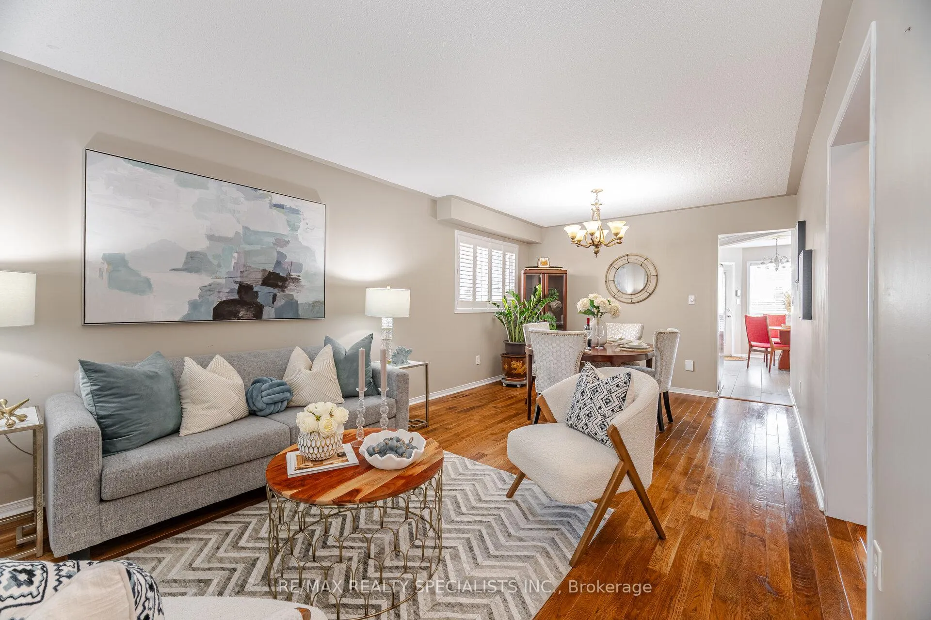 Photo 7 of 45 Bradshaw Street, Clarington, Bowmanville — HOMEH