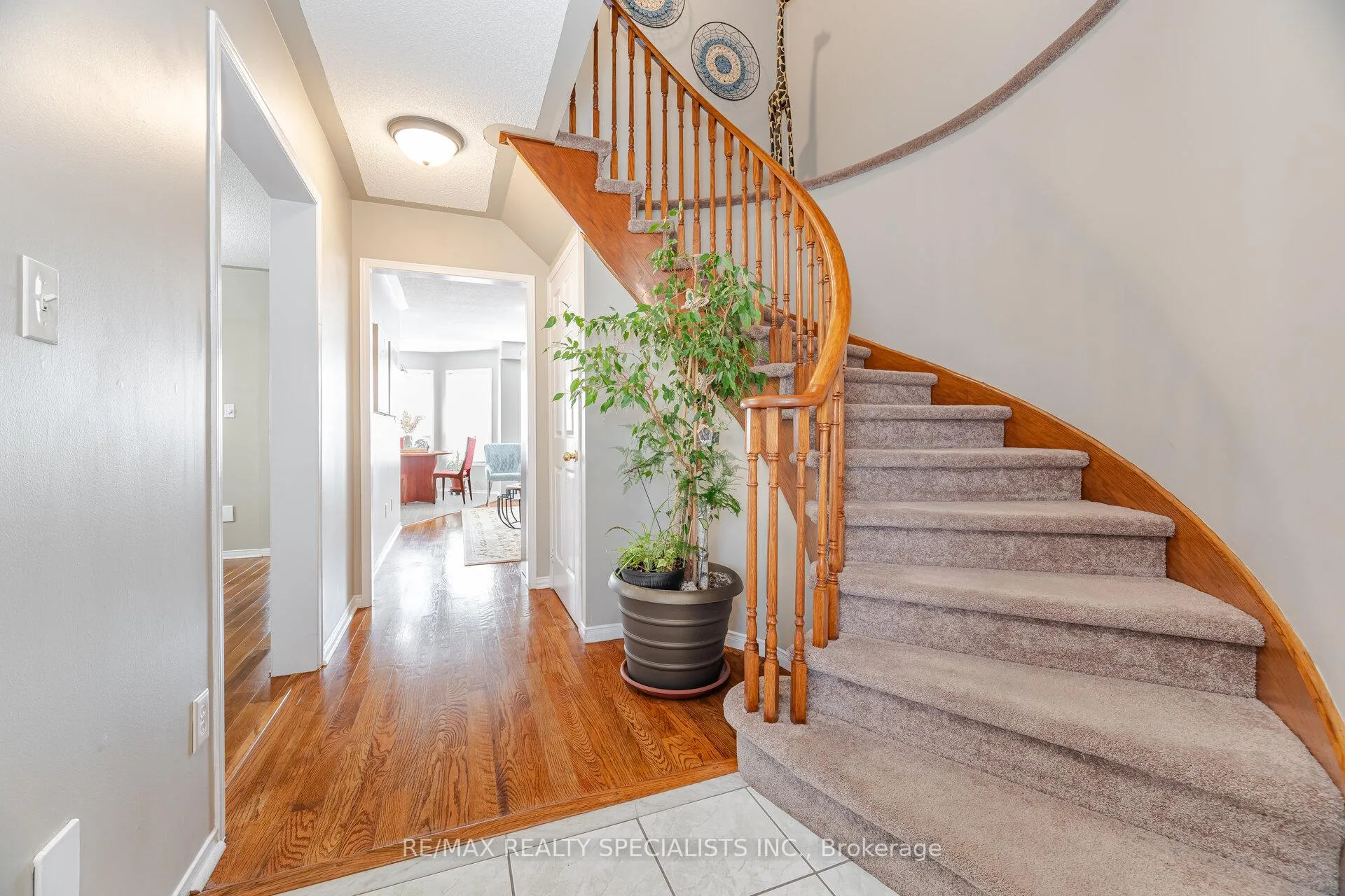 Photo 19 of 45 Bradshaw Street, Clarington, Bowmanville — HOMEH
