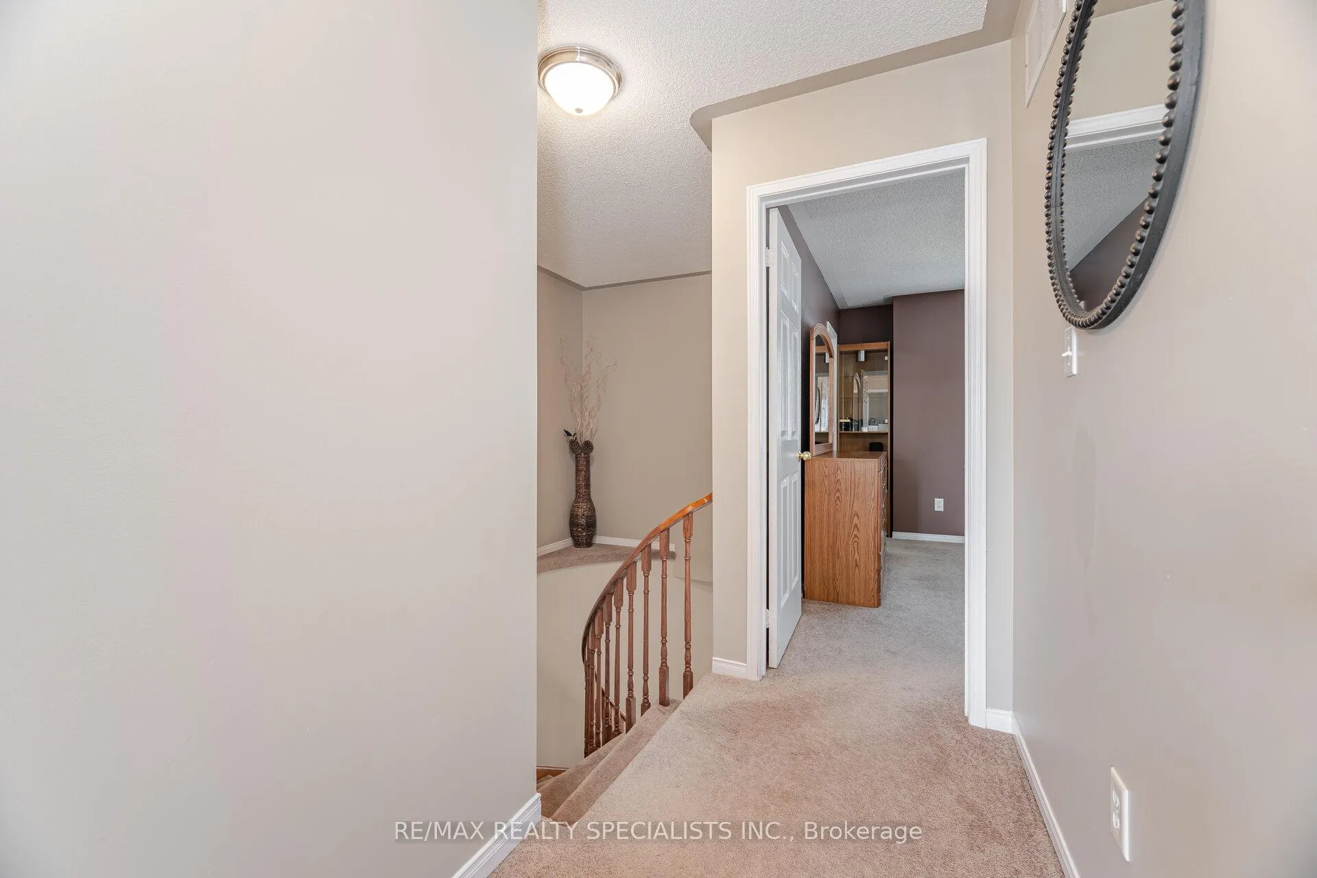 Photo 20 of 45 Bradshaw Street, Clarington, Bowmanville — HOMEH